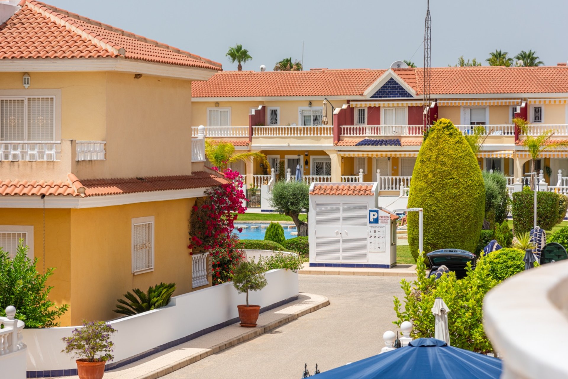 Resale - Townhouse - Ciudad Quesada - Doña pepa