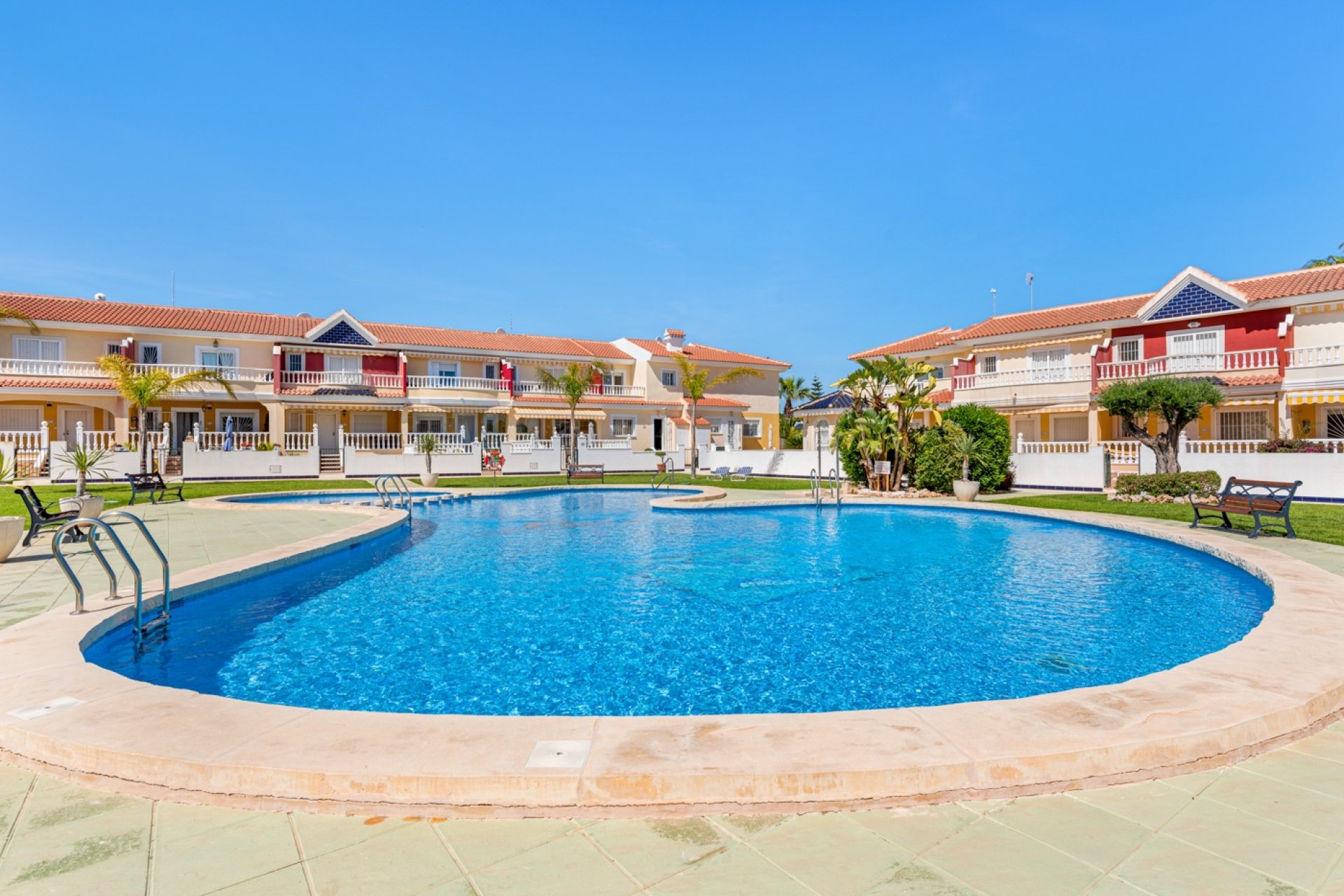 Resale - Townhouse - Ciudad Quesada - Doña pepa
