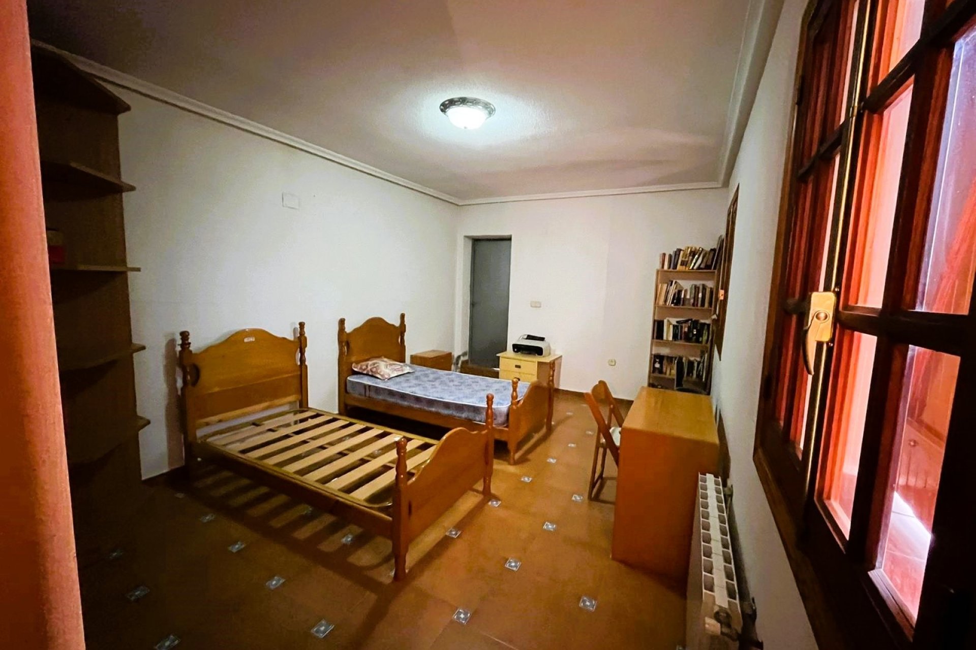 Resale - Townhouse - Daya Nueva - Pueblo