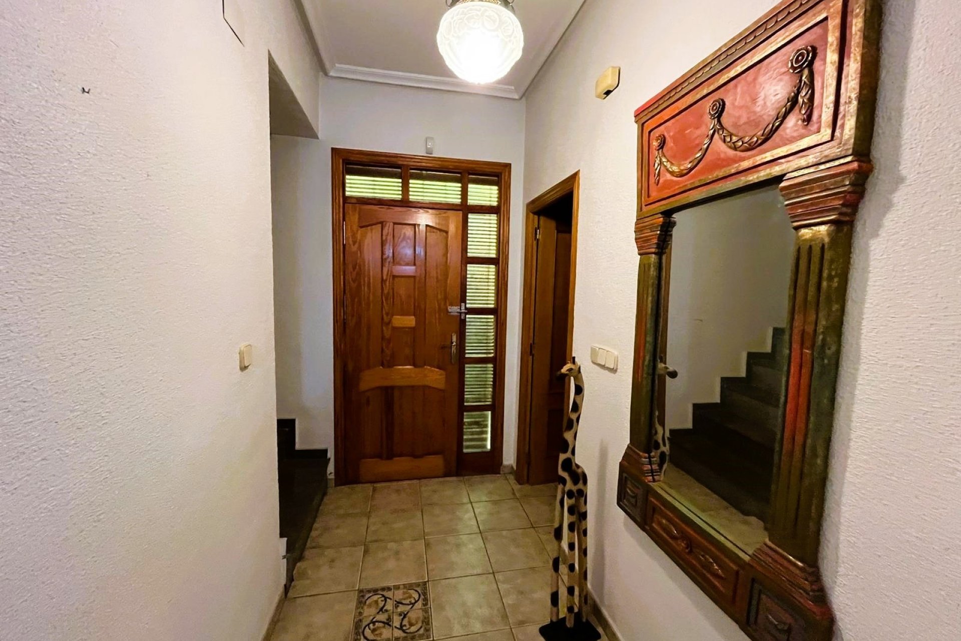 Resale - Townhouse - Daya Nueva - Pueblo