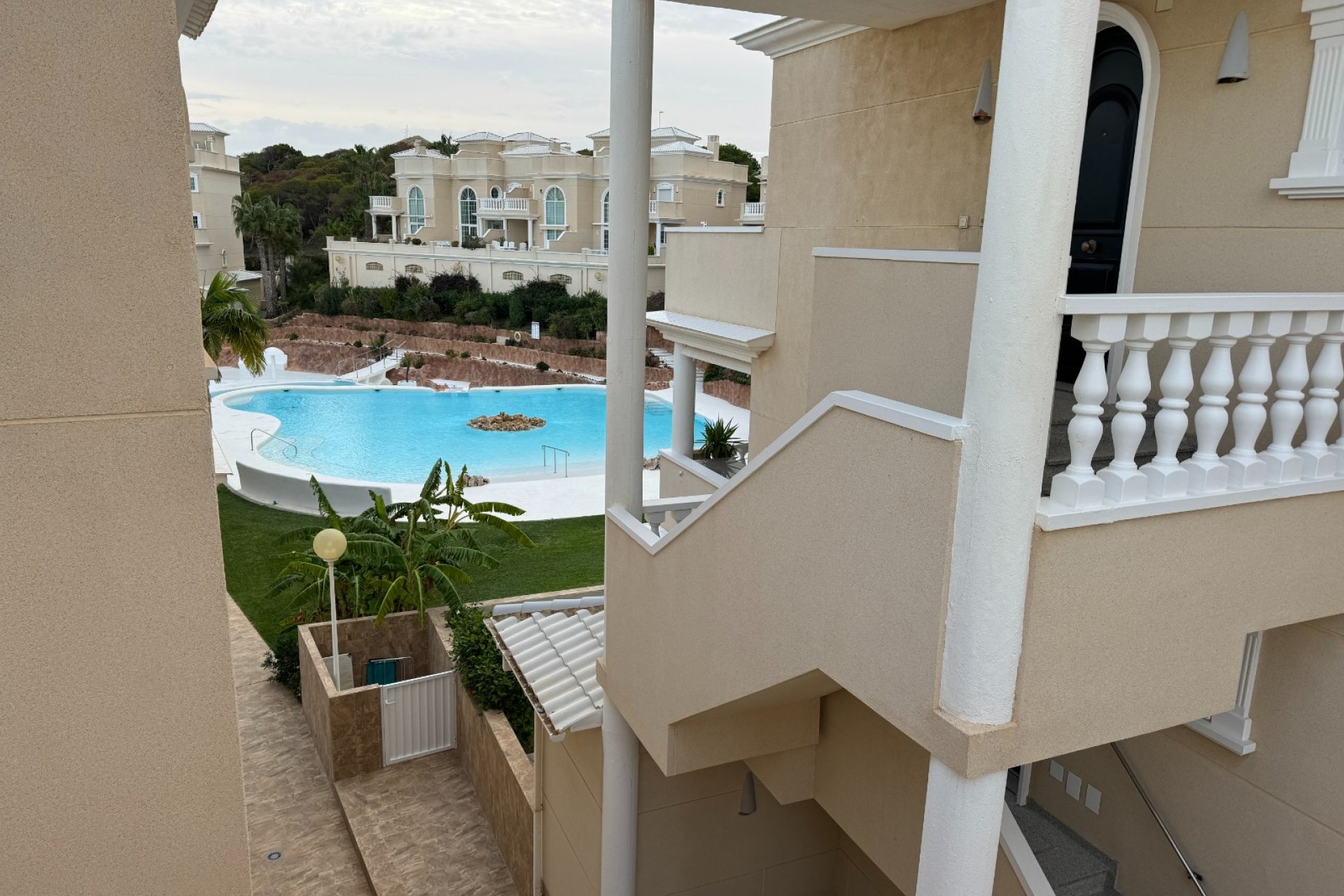 Resale - Townhouse - Guardamar del Segura - Urb. Portico Mar