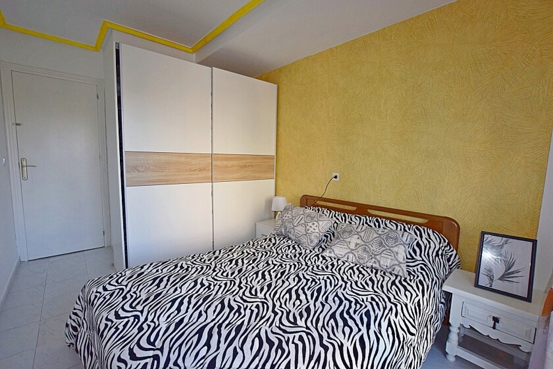 Resale - Townhouse - La Mata