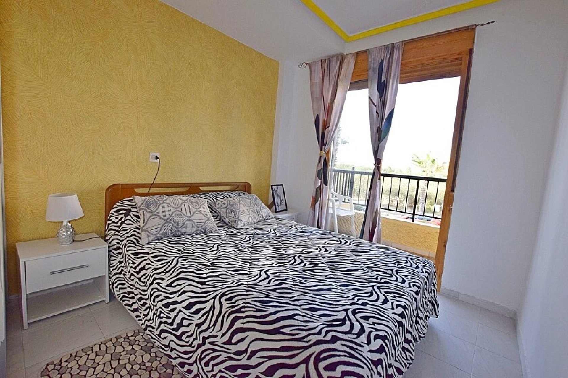 Resale - Townhouse - La Mata