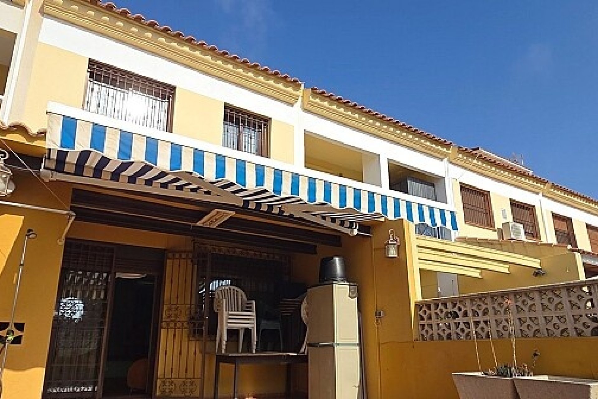 Resale - Townhouse - La Mata