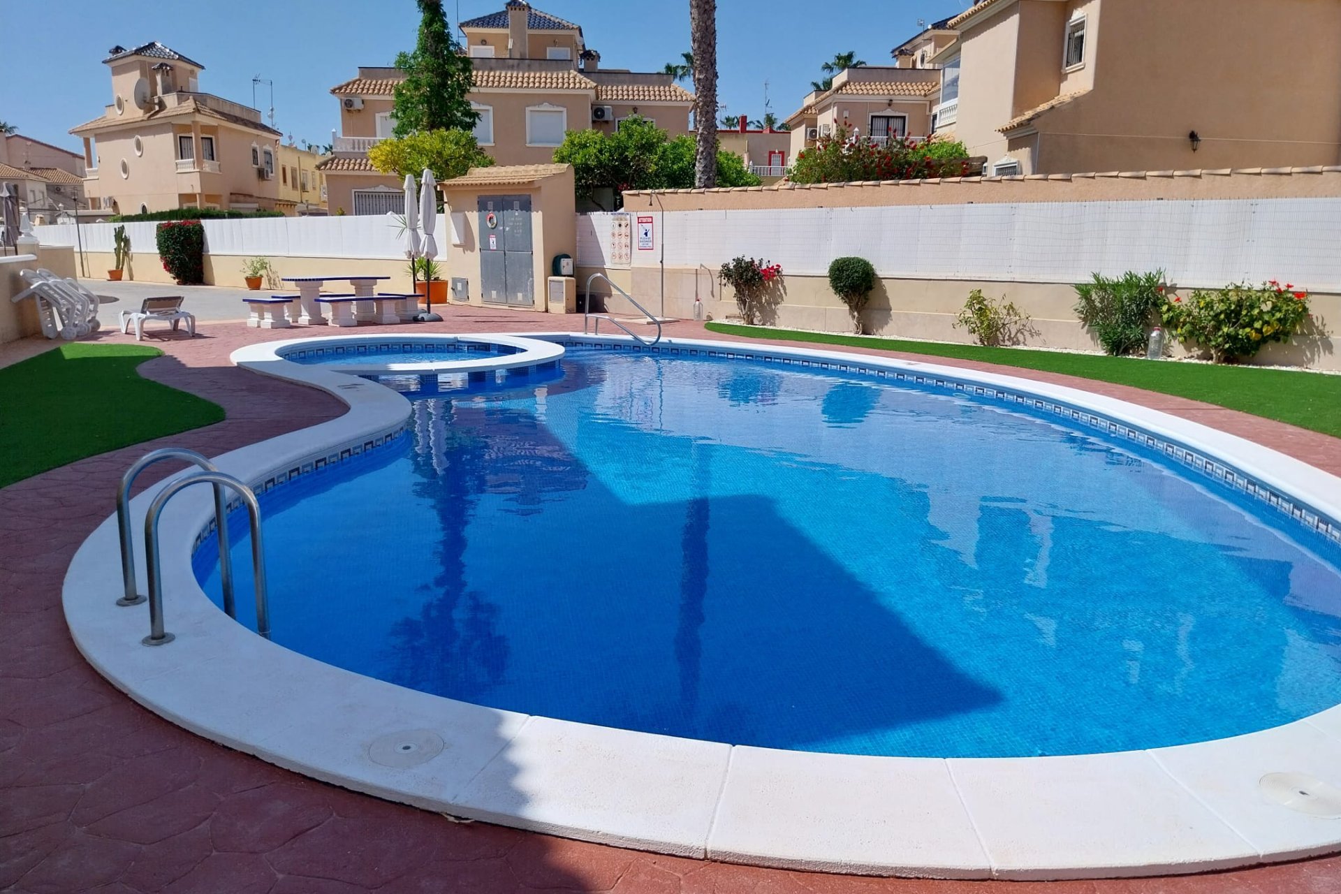 Resale - Townhouse - La Zenia