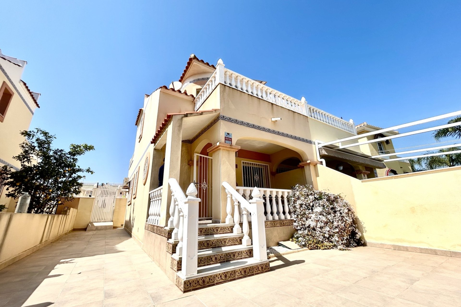 Resale - Townhouse - La Zenia