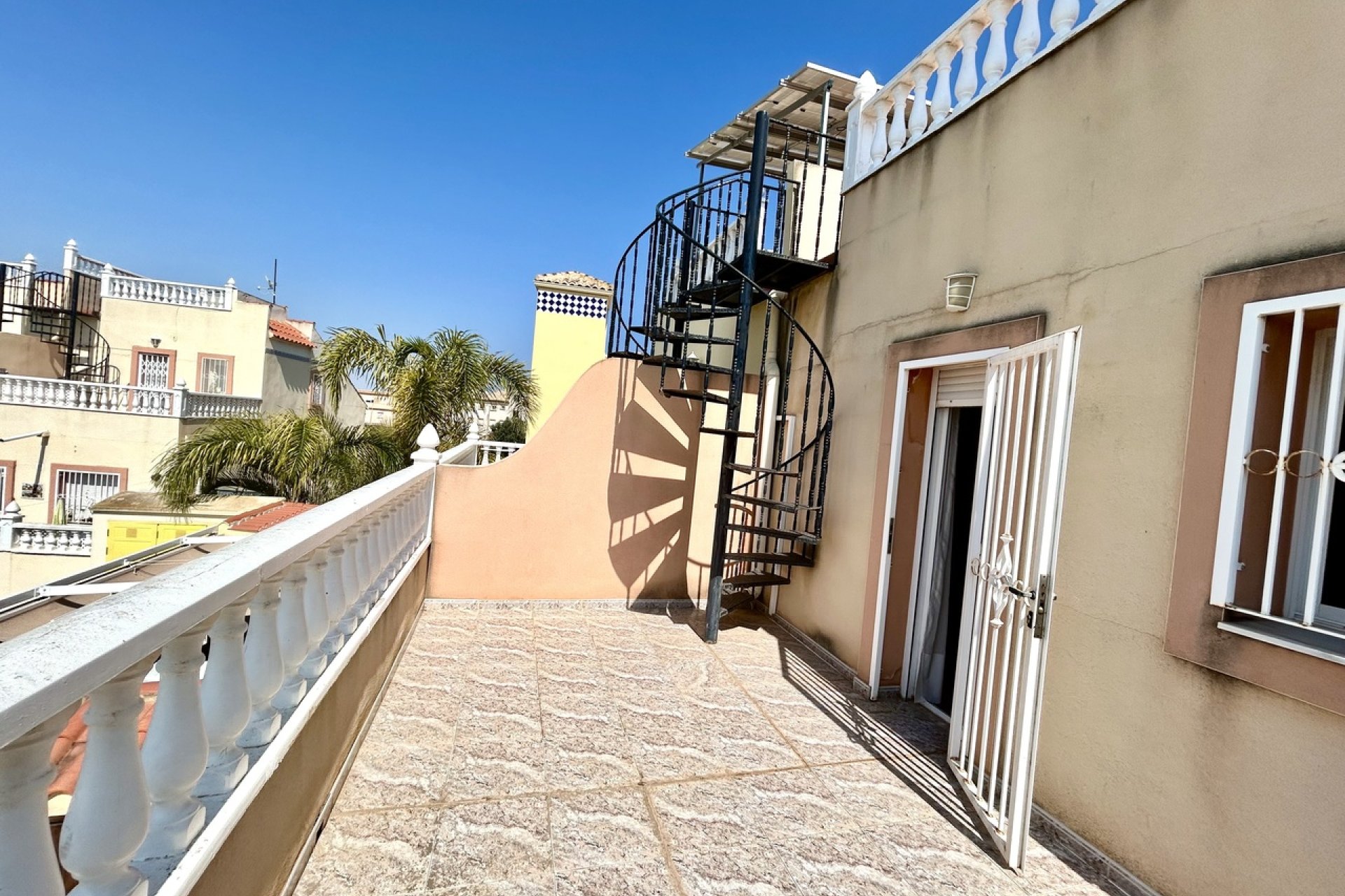 Resale - Townhouse - La Zenia