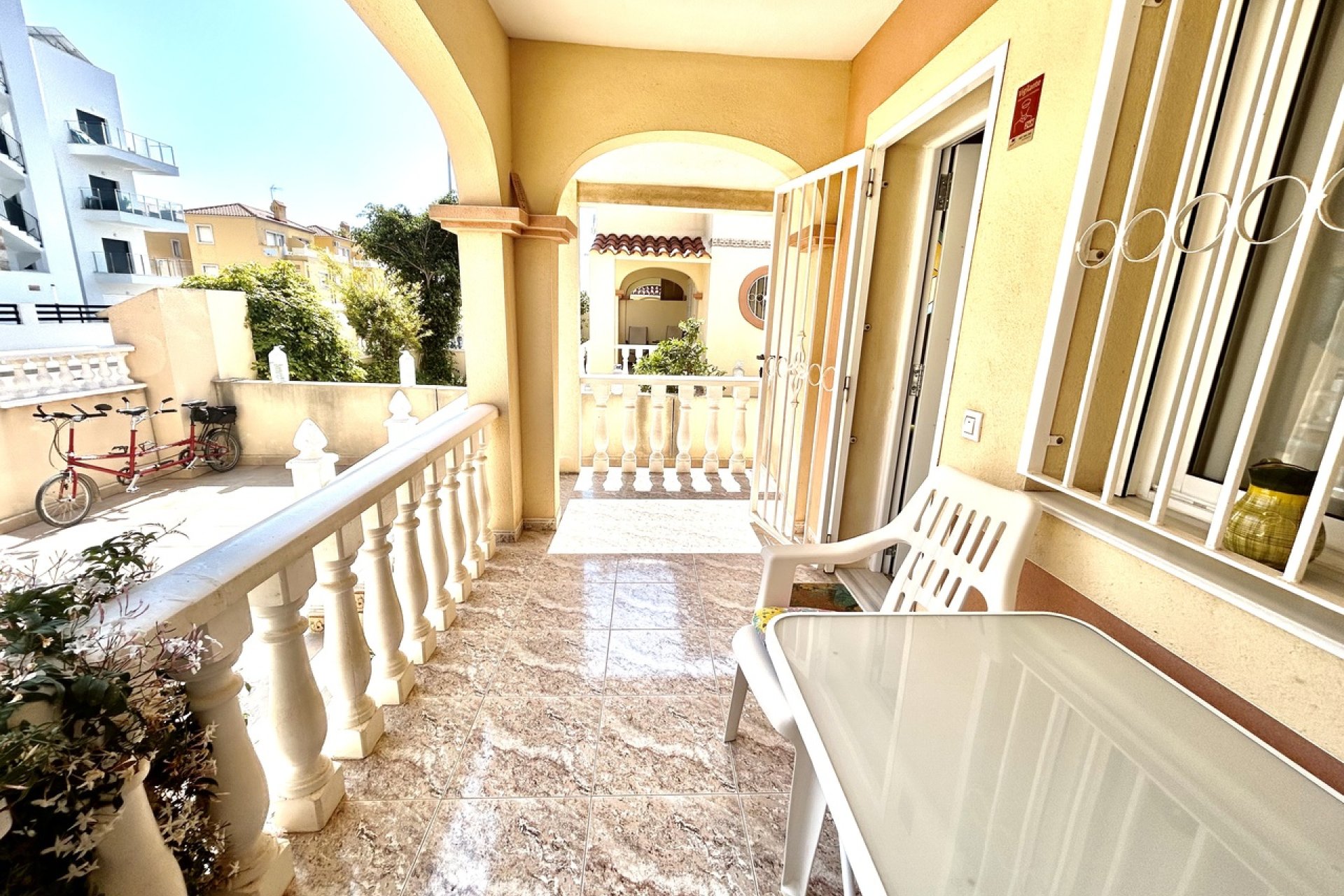 Resale - Townhouse - La Zenia