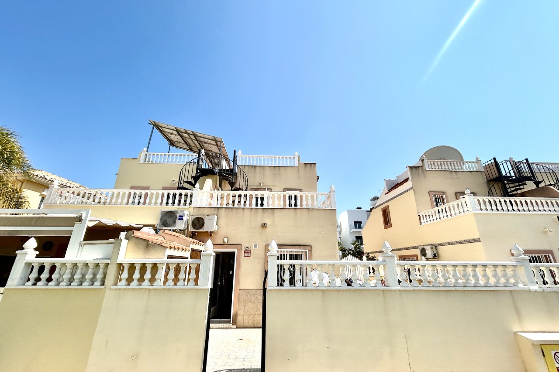 Resale - Townhouse - La Zenia