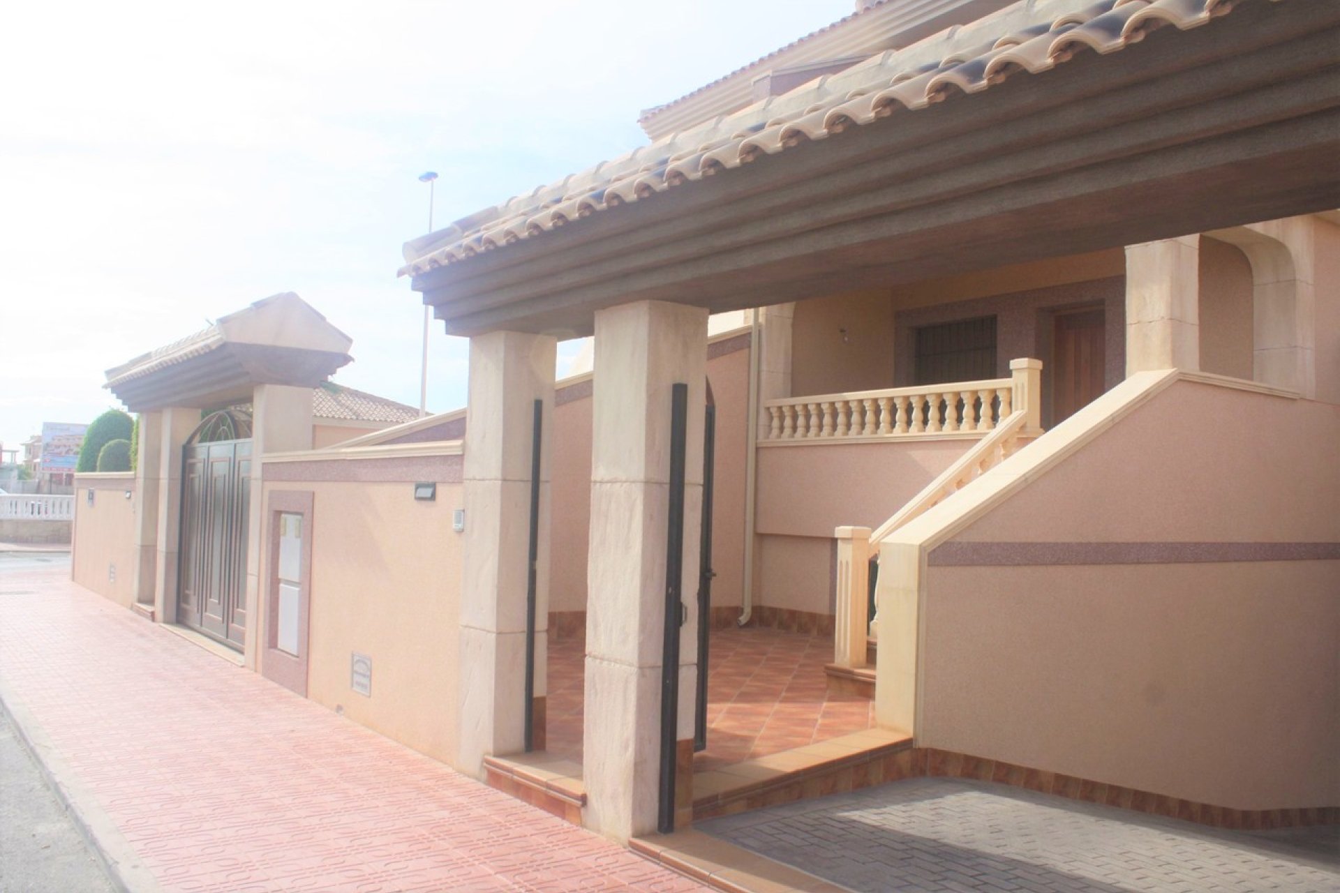 Resale - Townhouse - Los Altos
