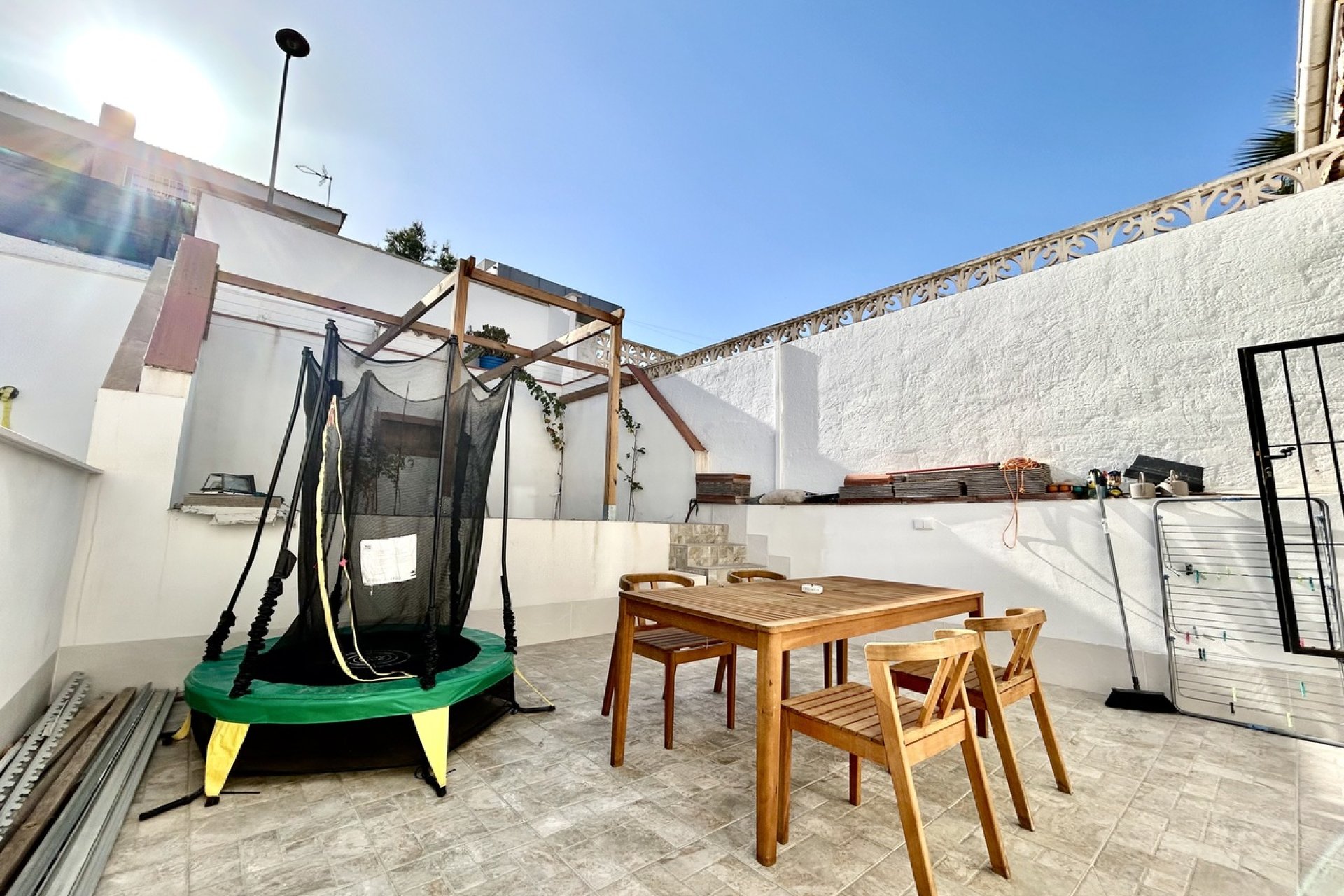 Resale - Townhouse - Los Balcones