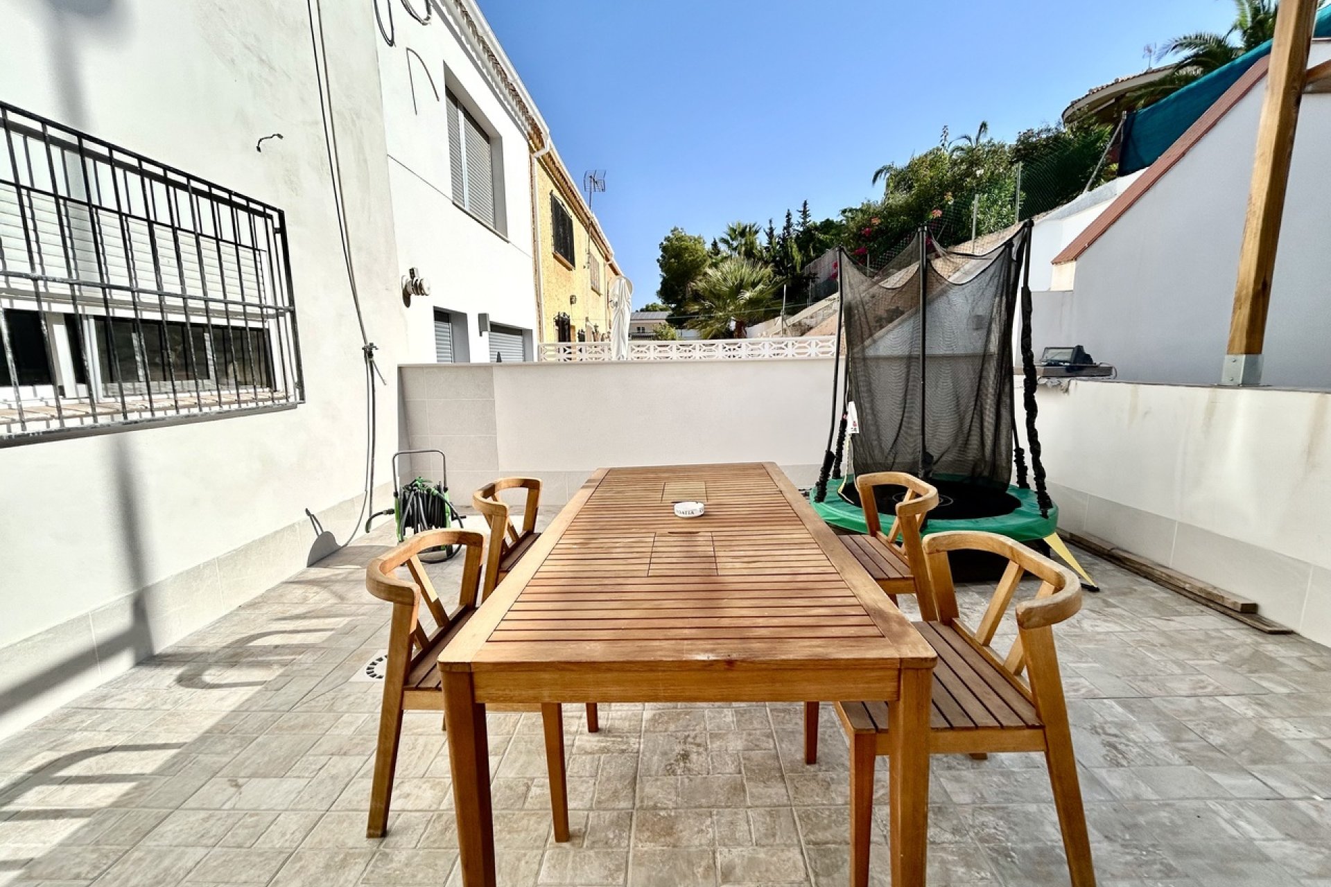 Resale - Townhouse - Los Balcones