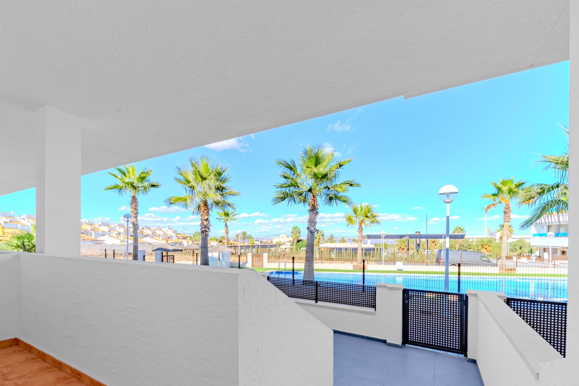 Resale - Townhouse - Los Balcones