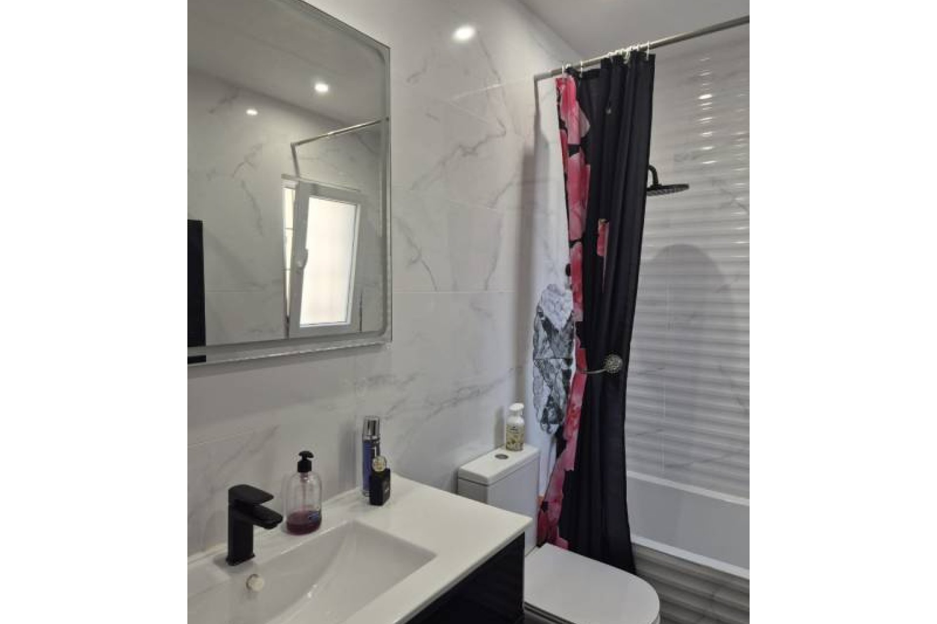 Resale - Townhouse - Los Urrutias - Center