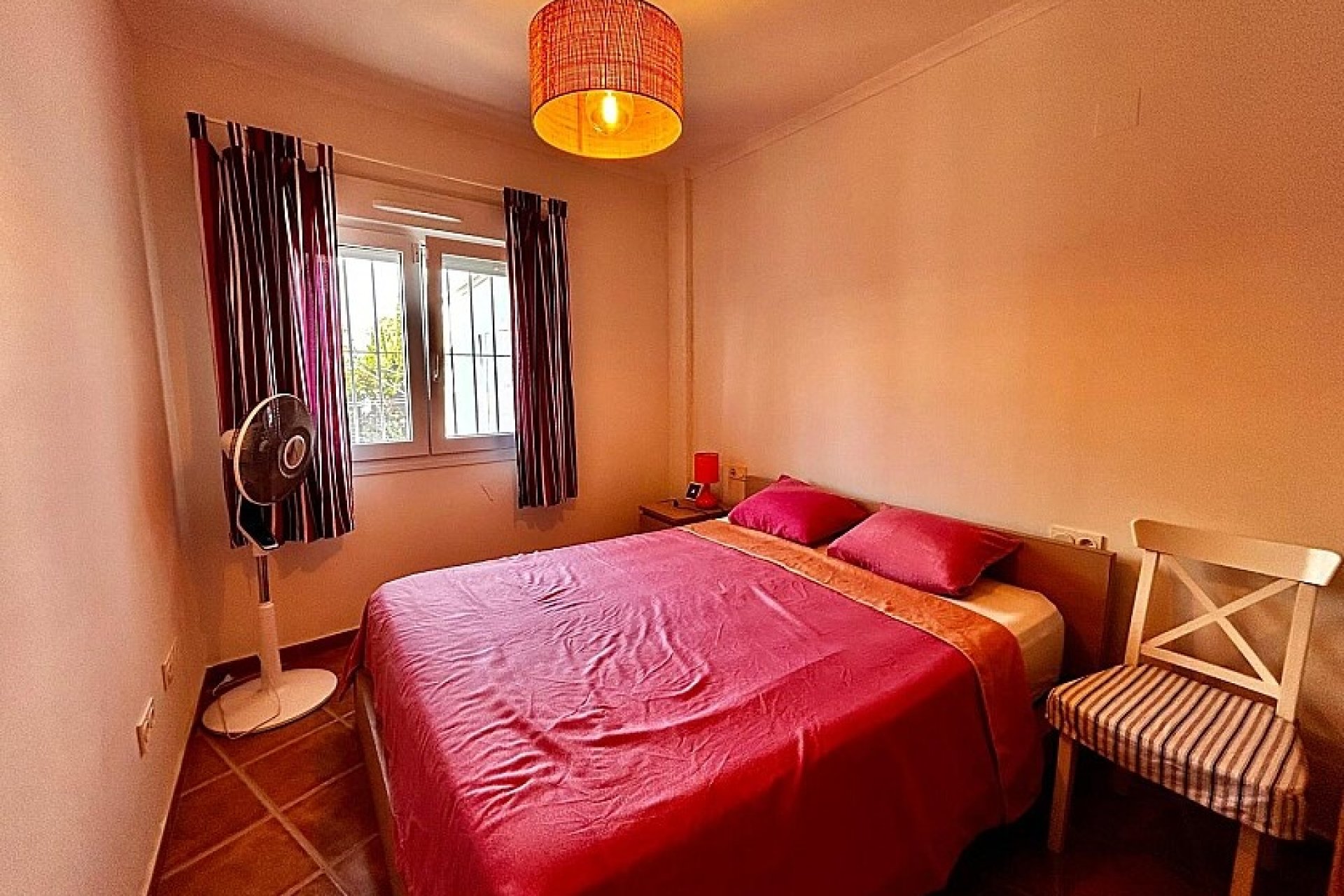 Resale - Townhouse - Mil Palmeras