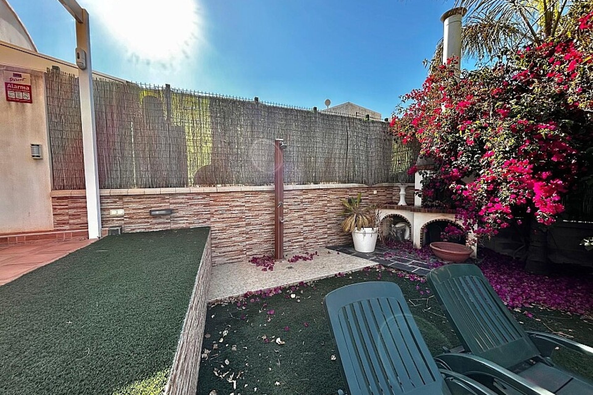 Resale - Townhouse - Mil Palmeras