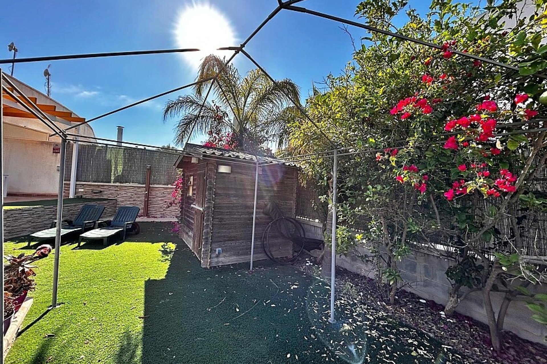 Resale - Townhouse - Mil Palmeras