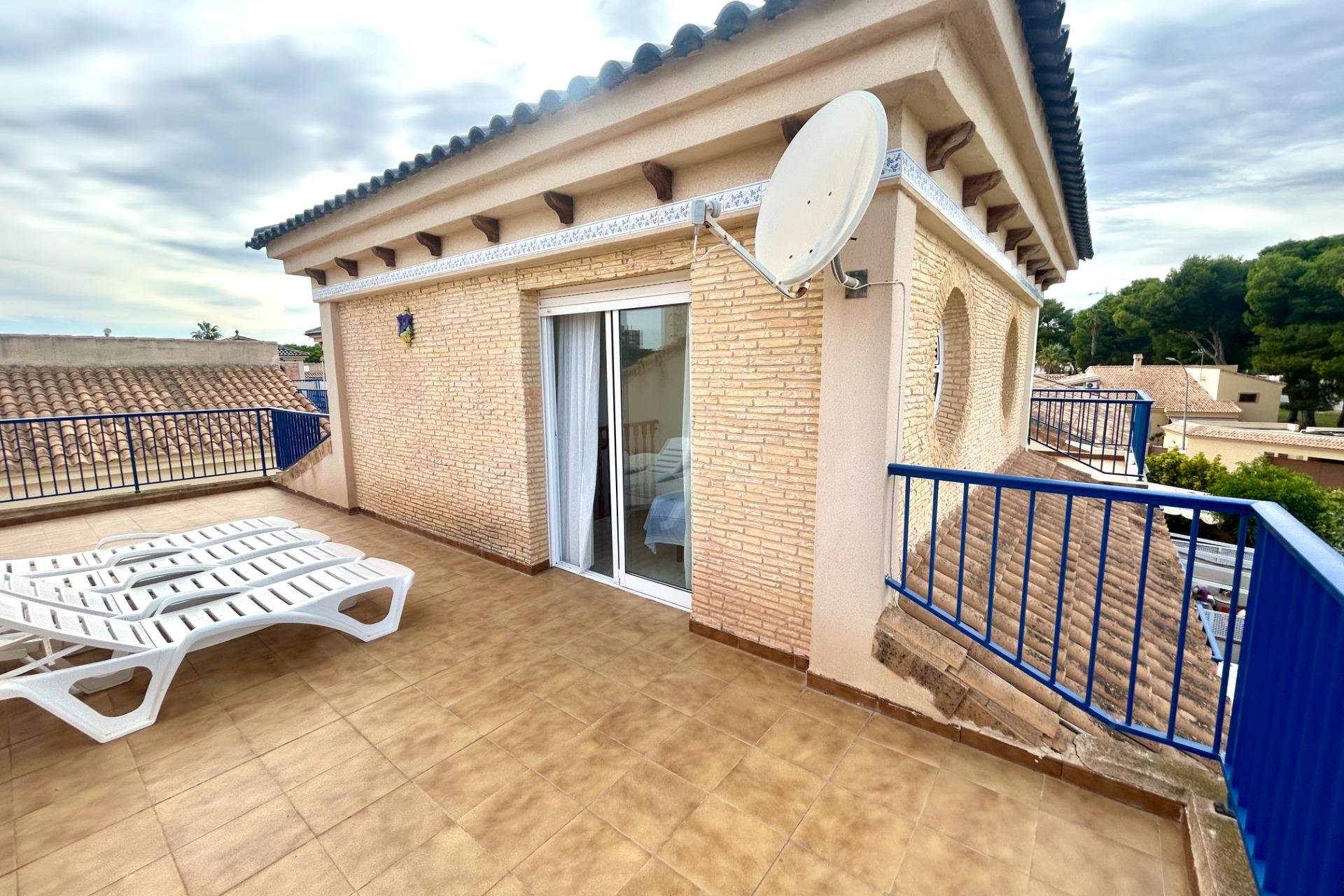Resale - Townhouse - Orihuela Costa - Campoamor