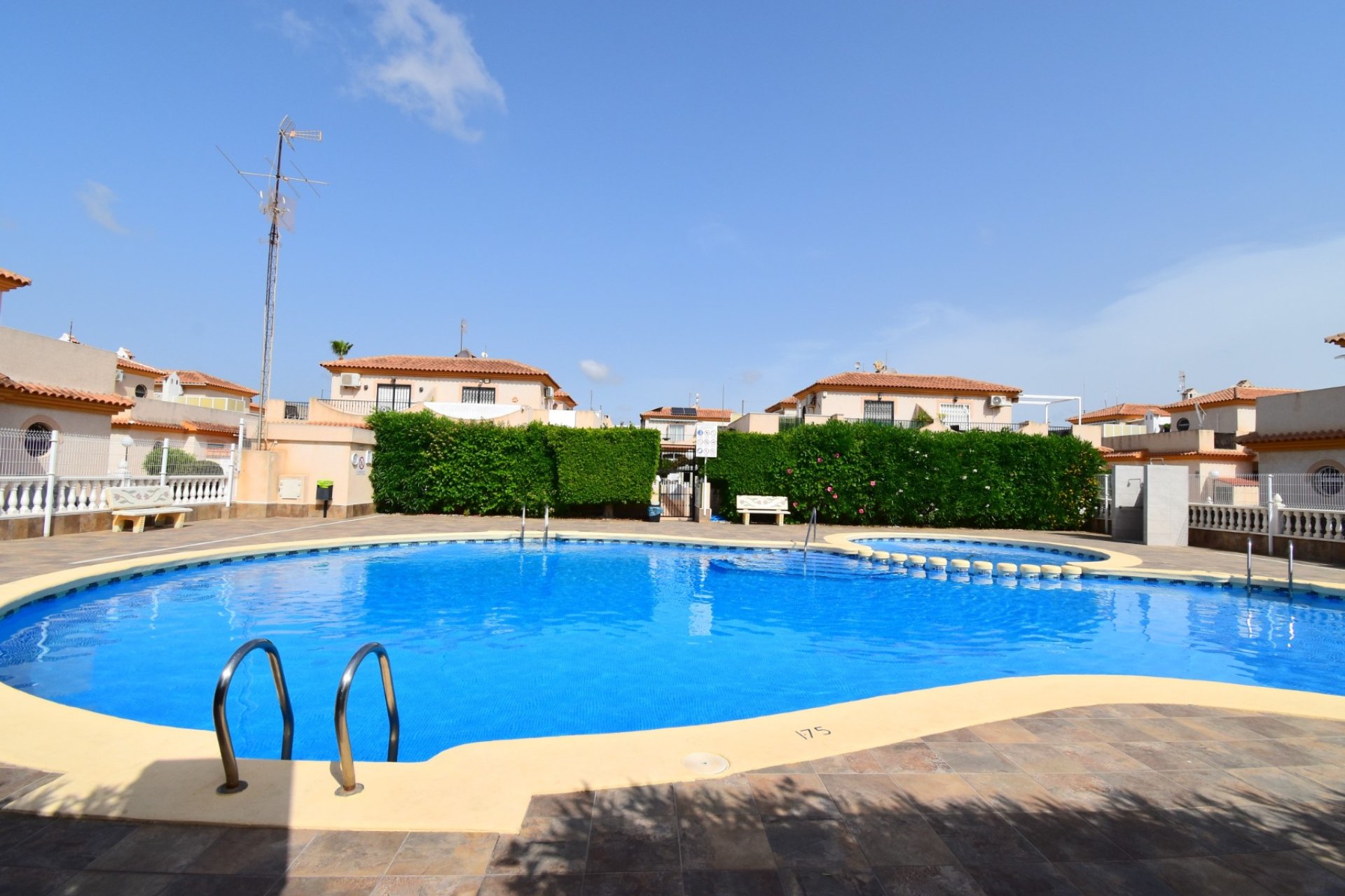 Resale - Townhouse - Orihuela Costa - Playa Flamenca