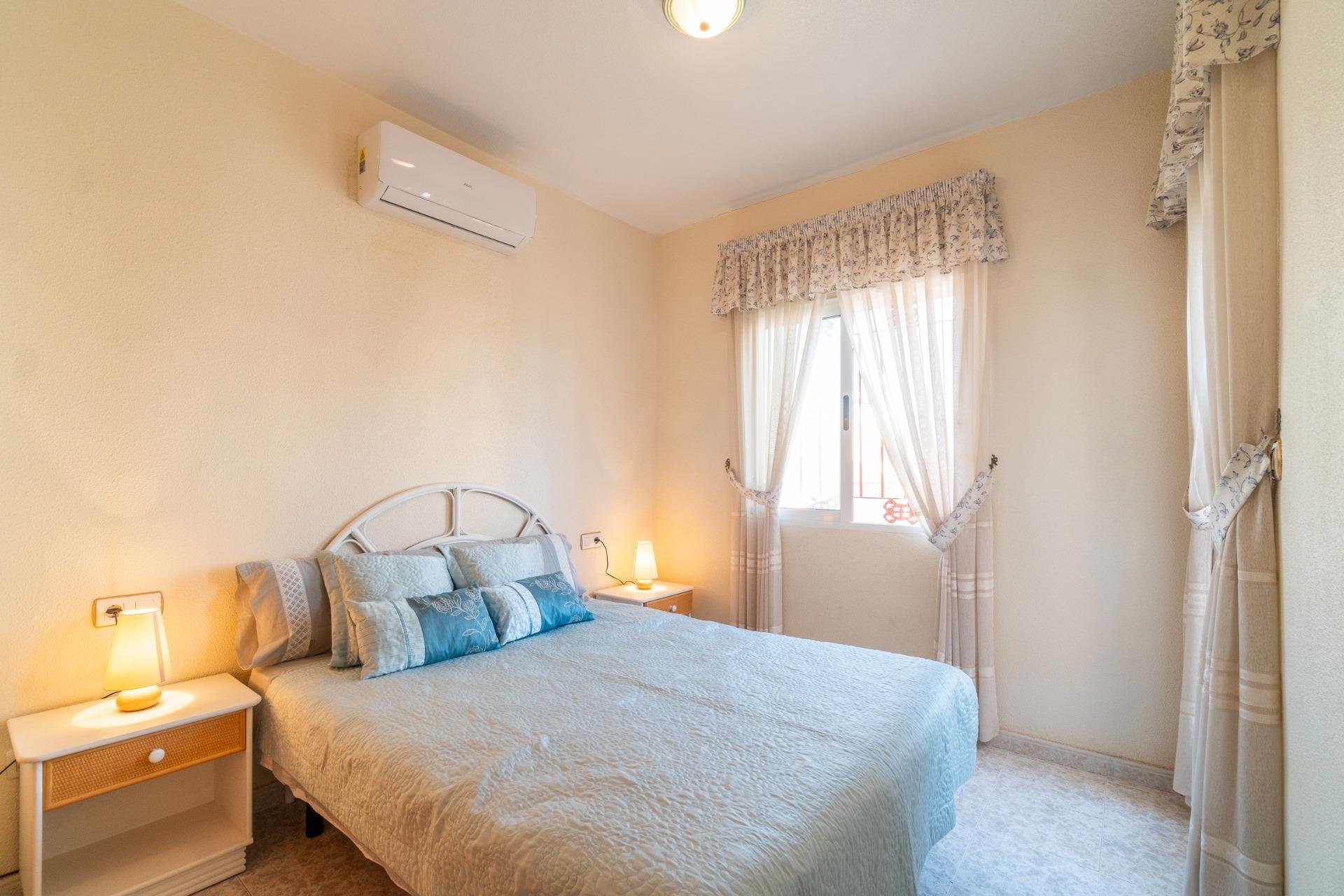 Resale - Townhouse - Orihuela Costa - Playa Flamenca