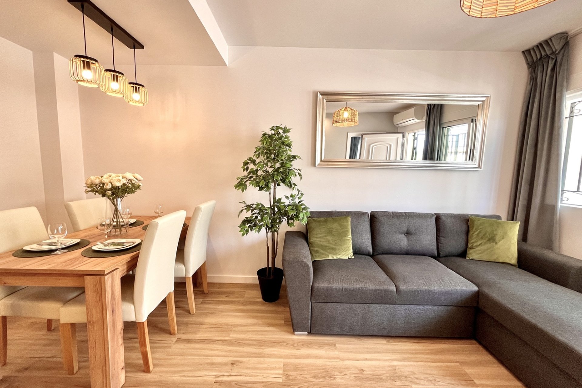 Resale - Townhouse - Orihuela Costa - Playa Flamenca