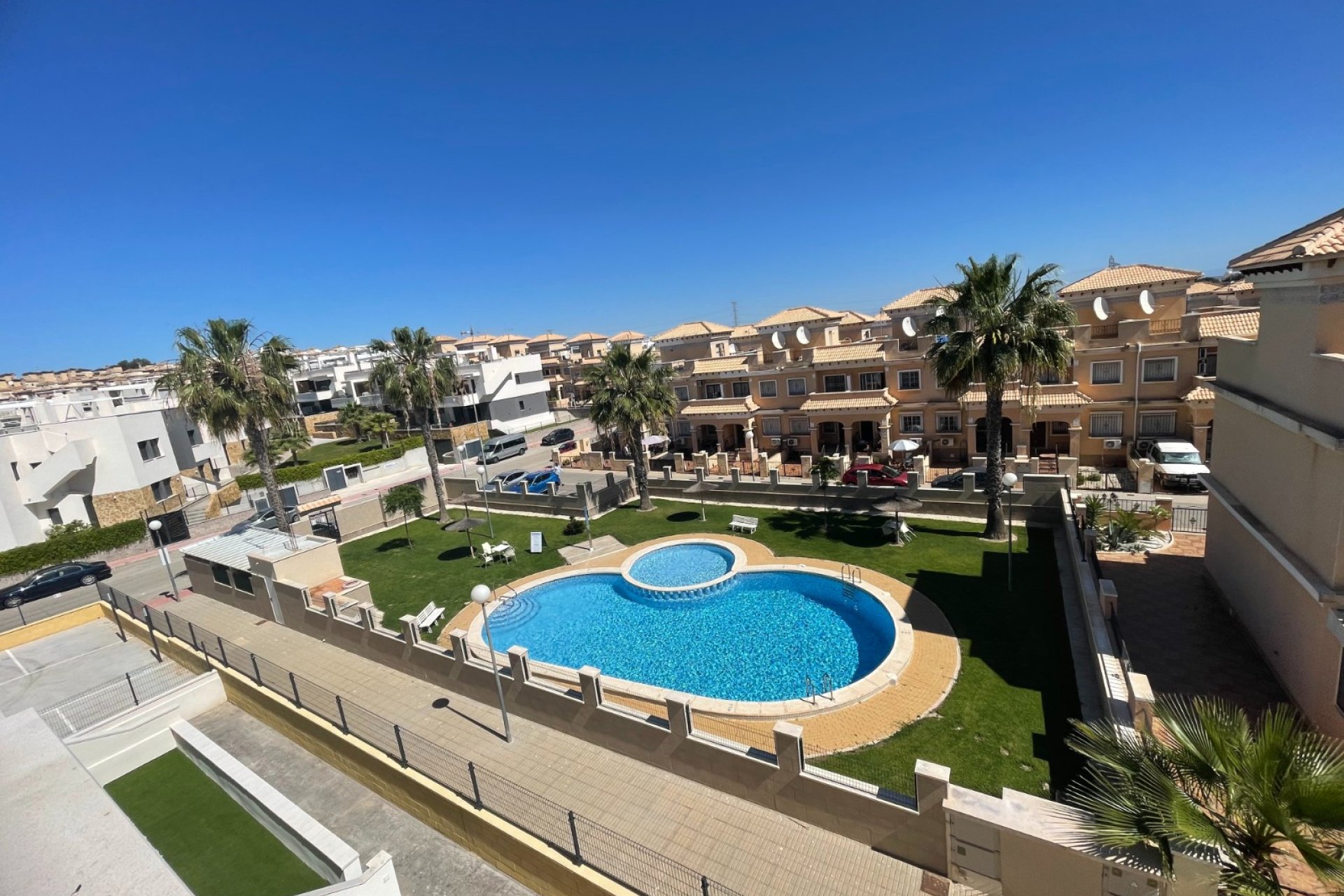 Resale - Townhouse - Orihuela Costa - Villamartin