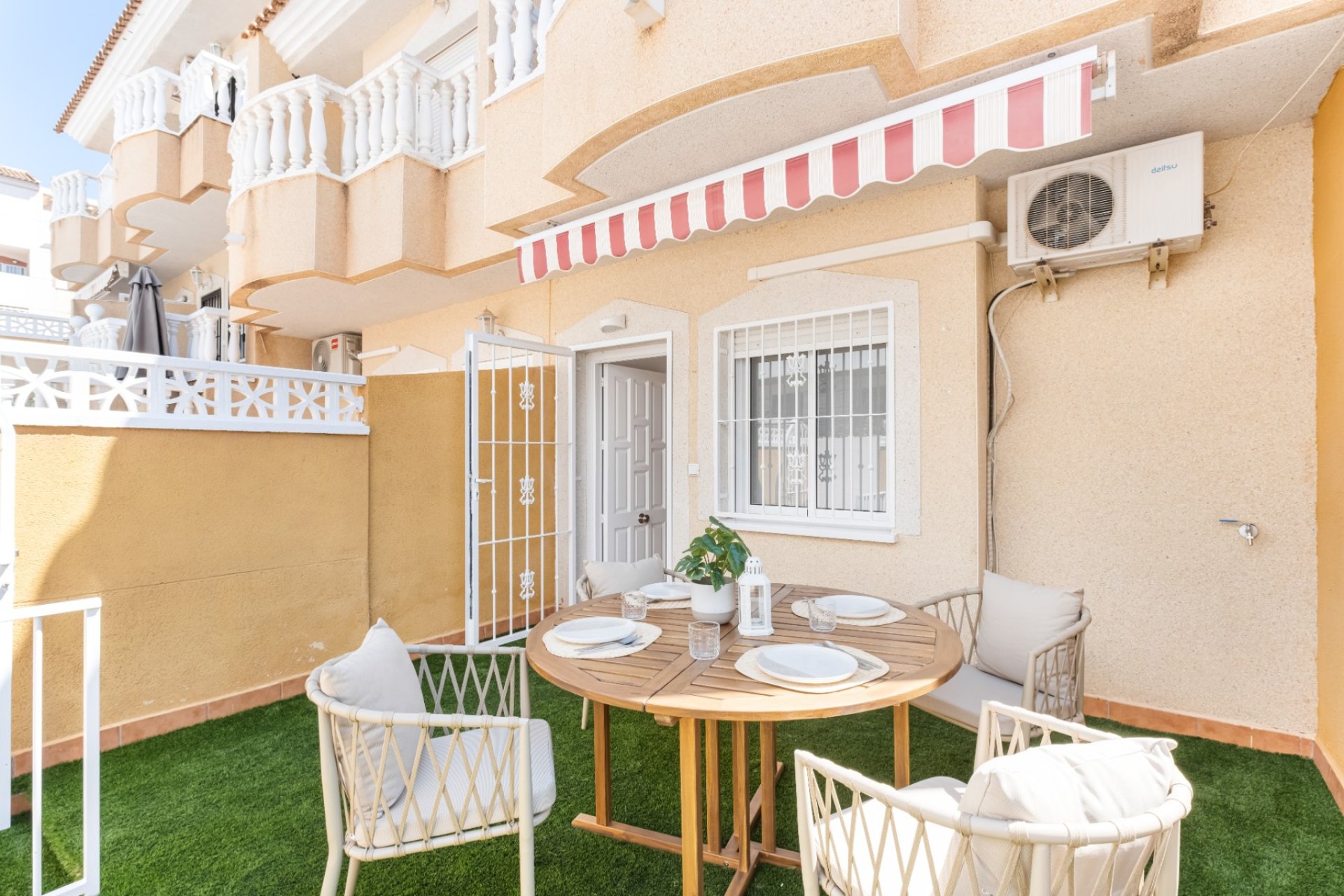 Resale - Townhouse - Orihuela Costa - Villamartin