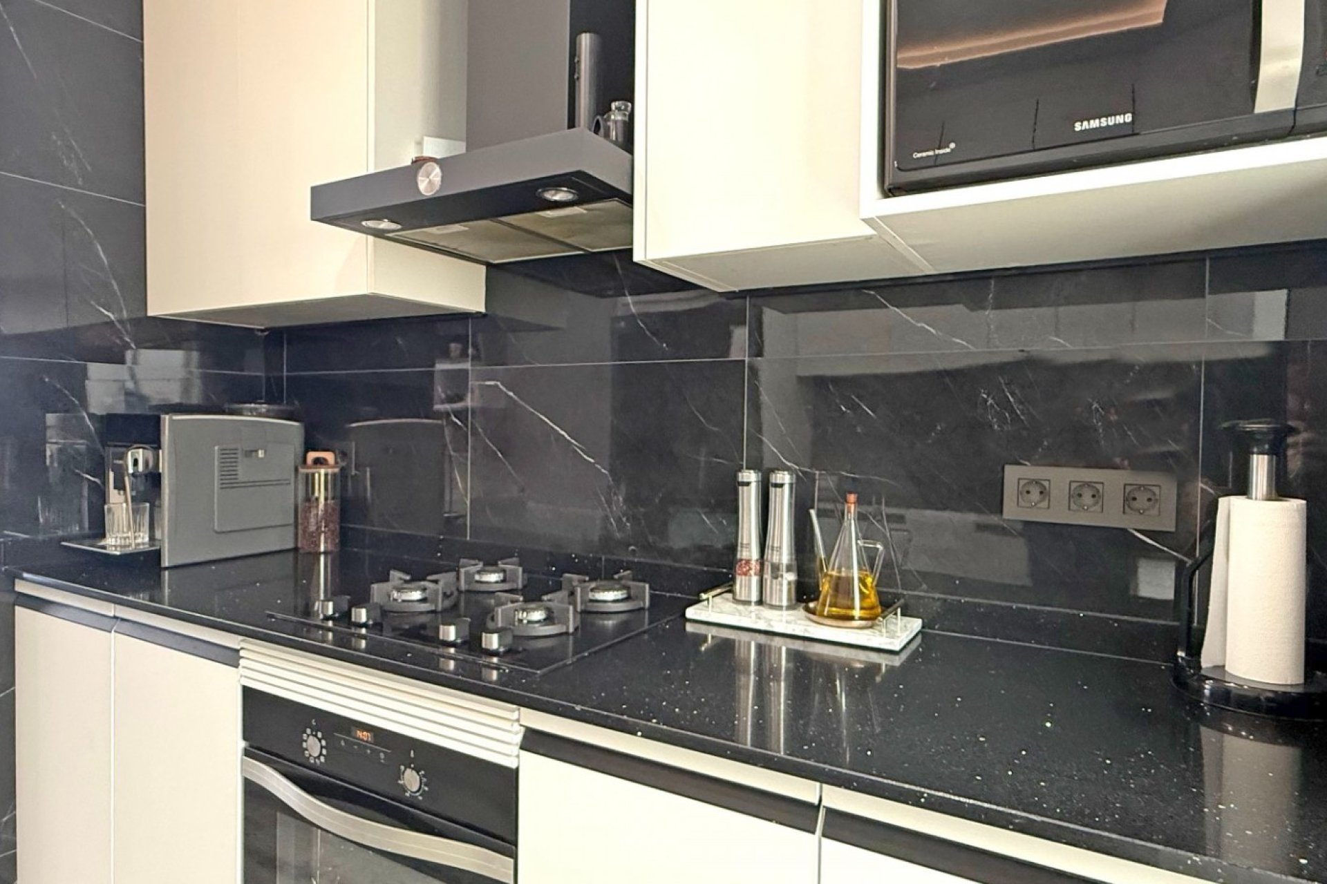 Resale - Townhouse - Orihuela Costa - Villamartín