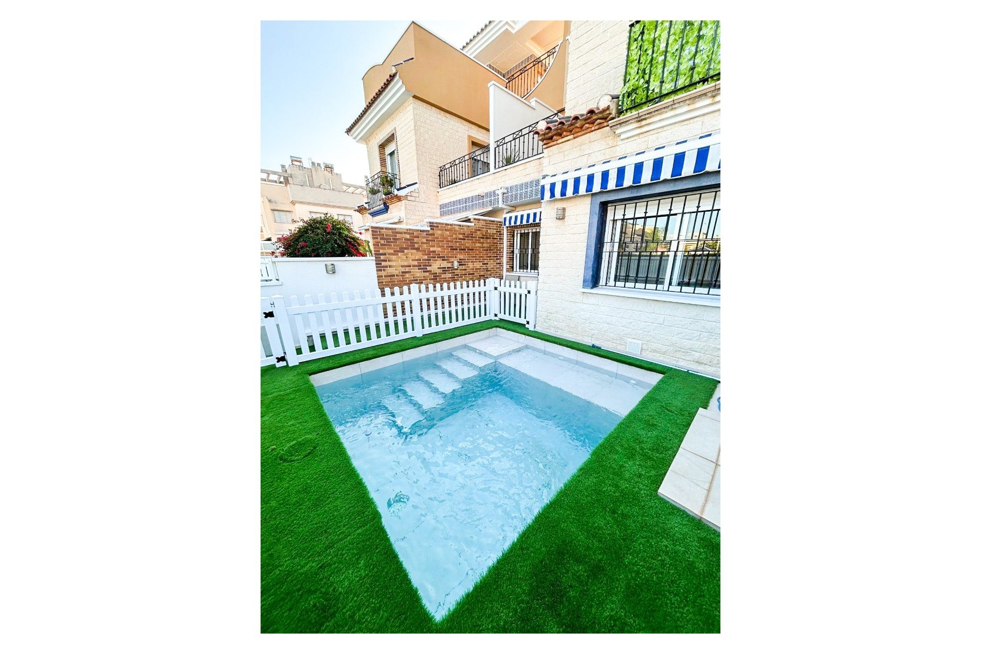 Resale - Townhouse - Pilar de la Horadada - Torre De La Horadada