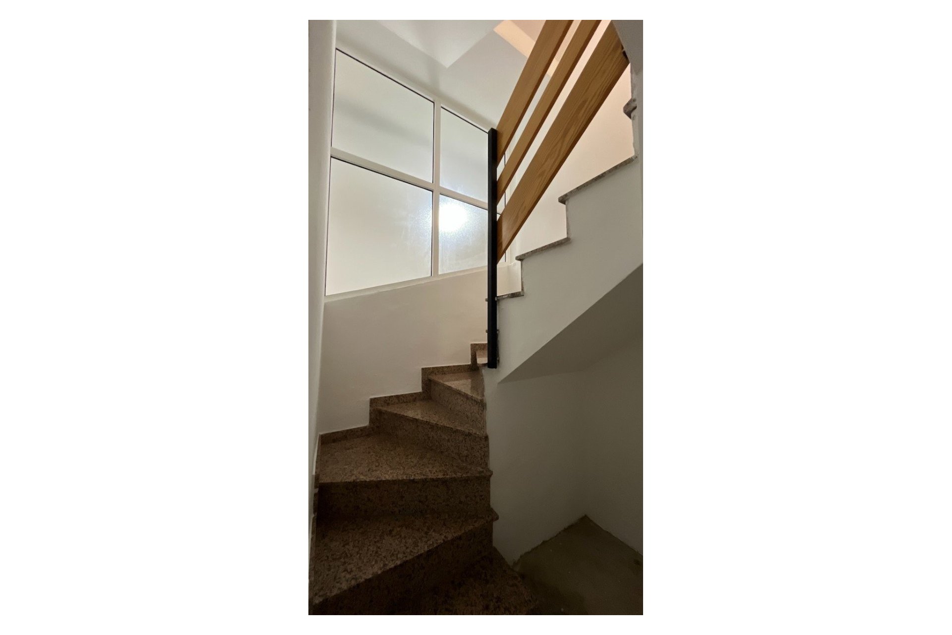 Resale - Townhouse - Polop - Urbanizaciones