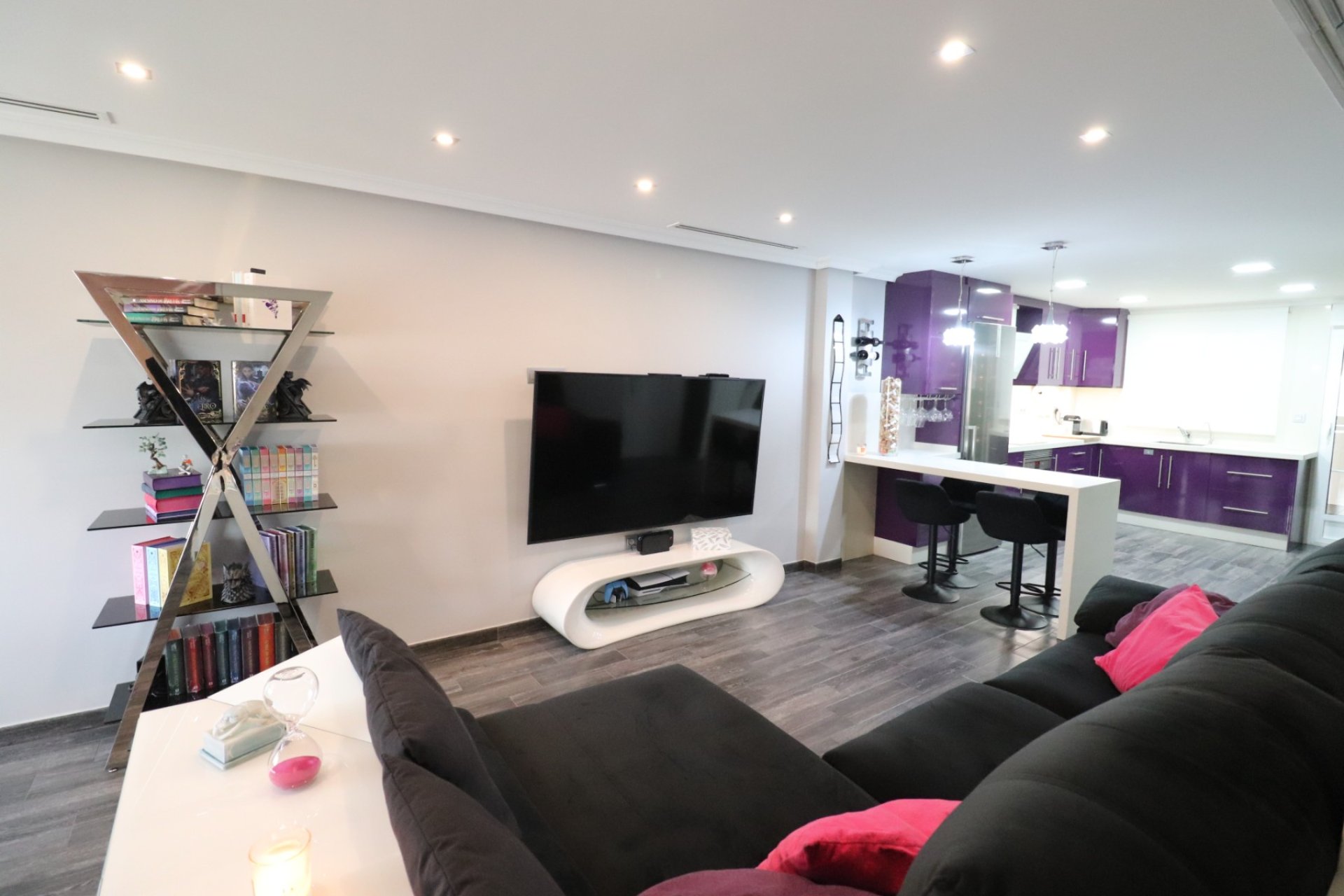 Resale - Townhouse - Redován - Redovan - Town