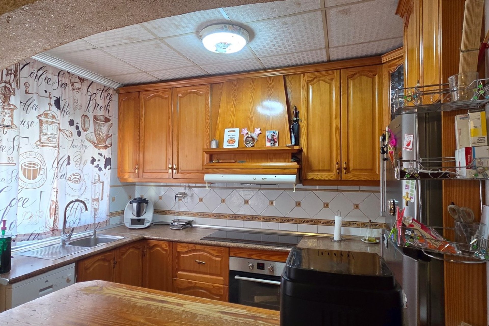 Resale - Townhouse - San Isidro