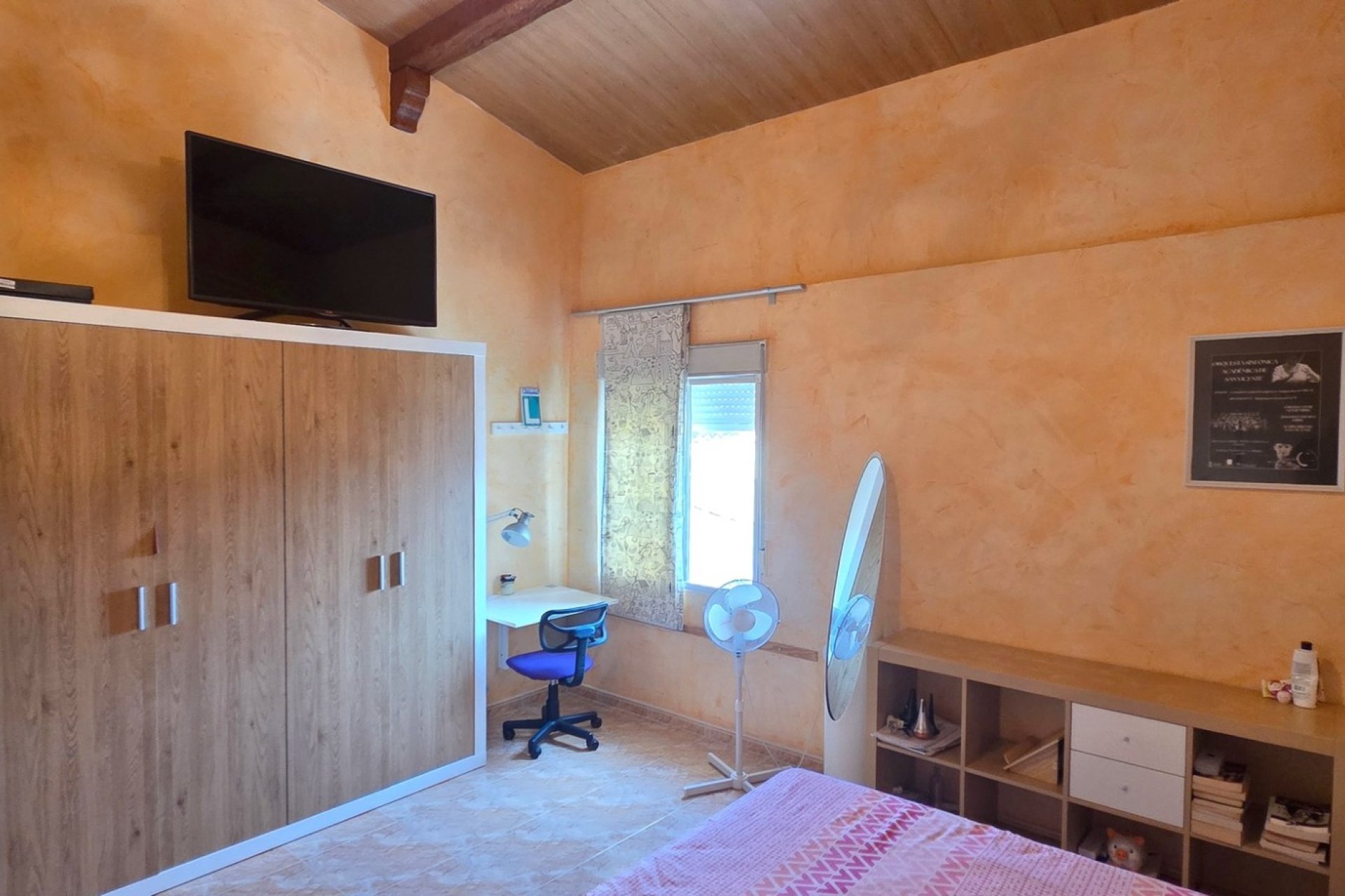 Resale - Townhouse - San Isidro