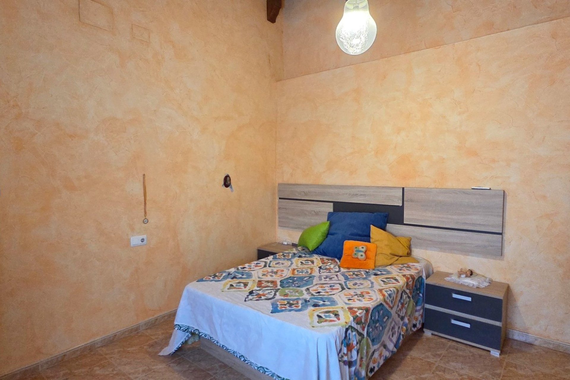 Resale - Townhouse - San Isidro