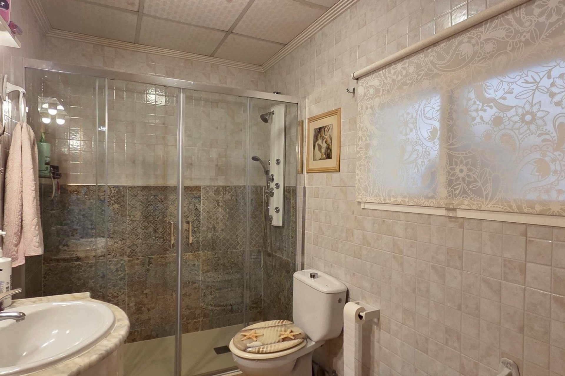 Resale - Townhouse - San Isidro