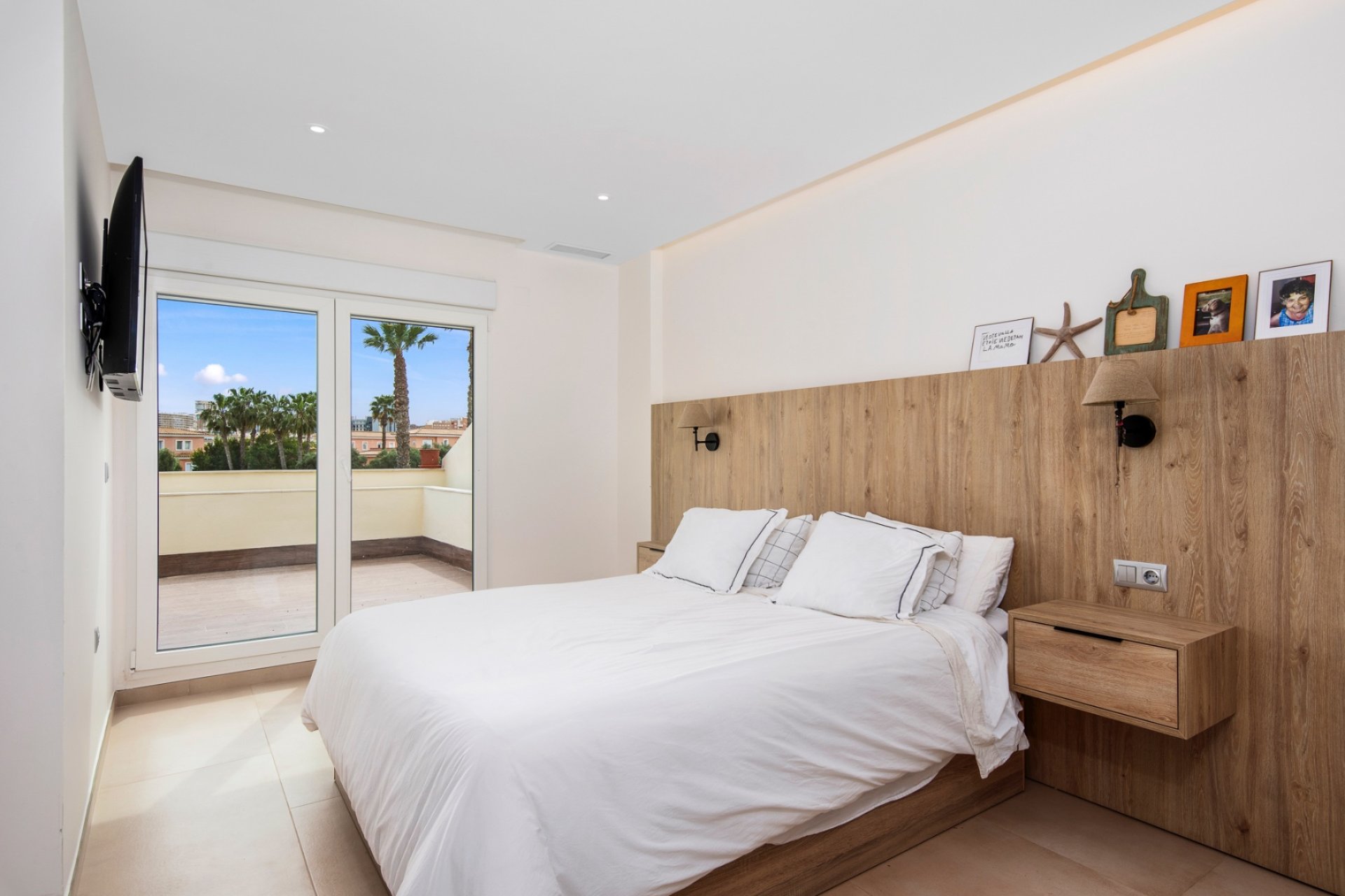 Resale - Townhouse - San Juan Alicante