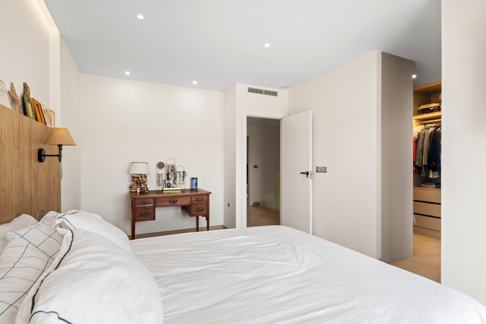 Resale - Townhouse - San Juan Alicante
