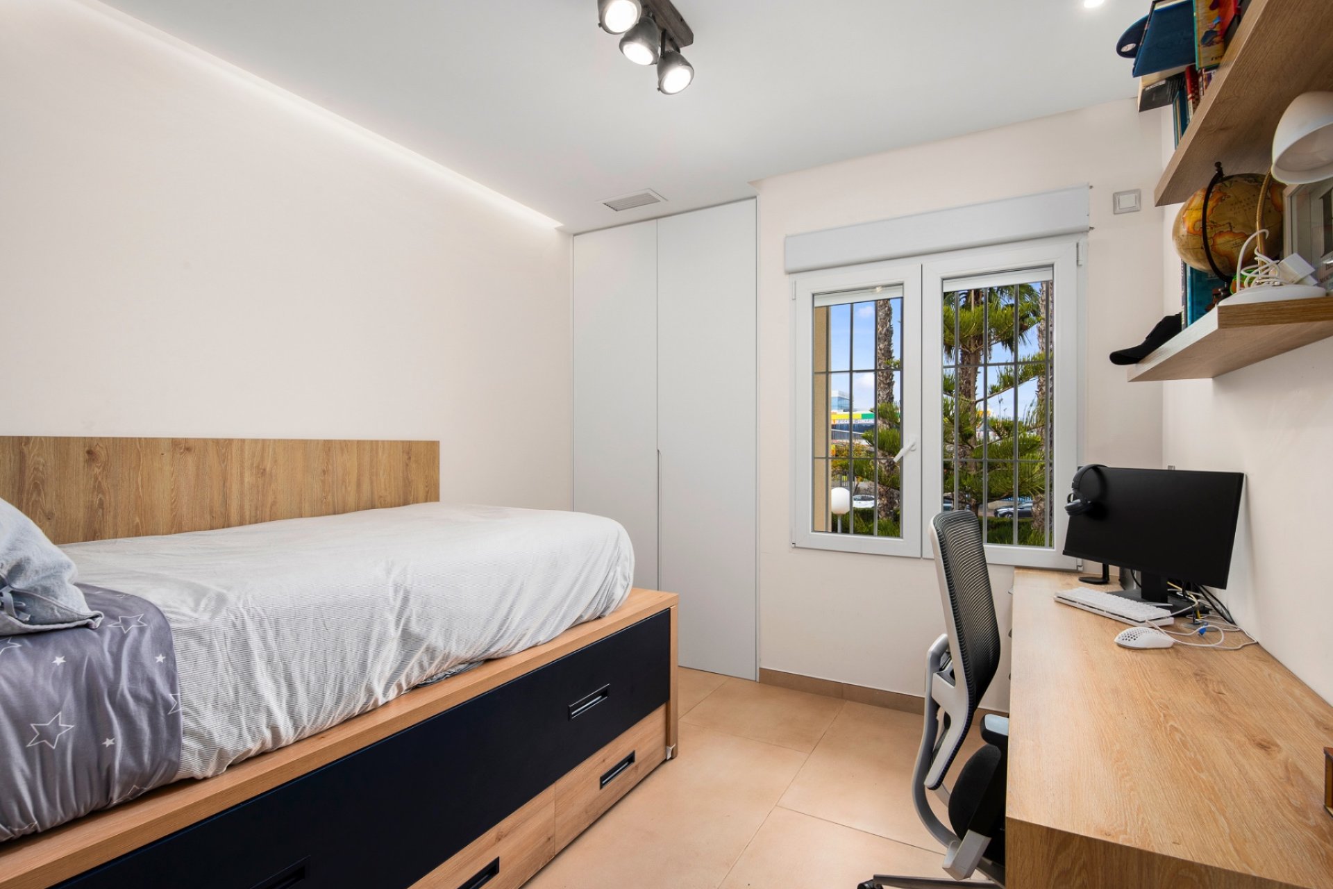 Resale - Townhouse - San Juan Alicante