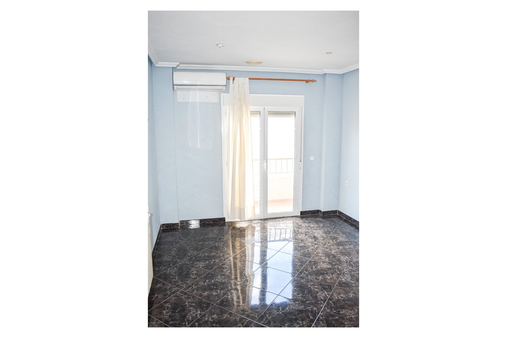 Resale - Townhouse - San Miguel de Salinas - San Miguel Salinas