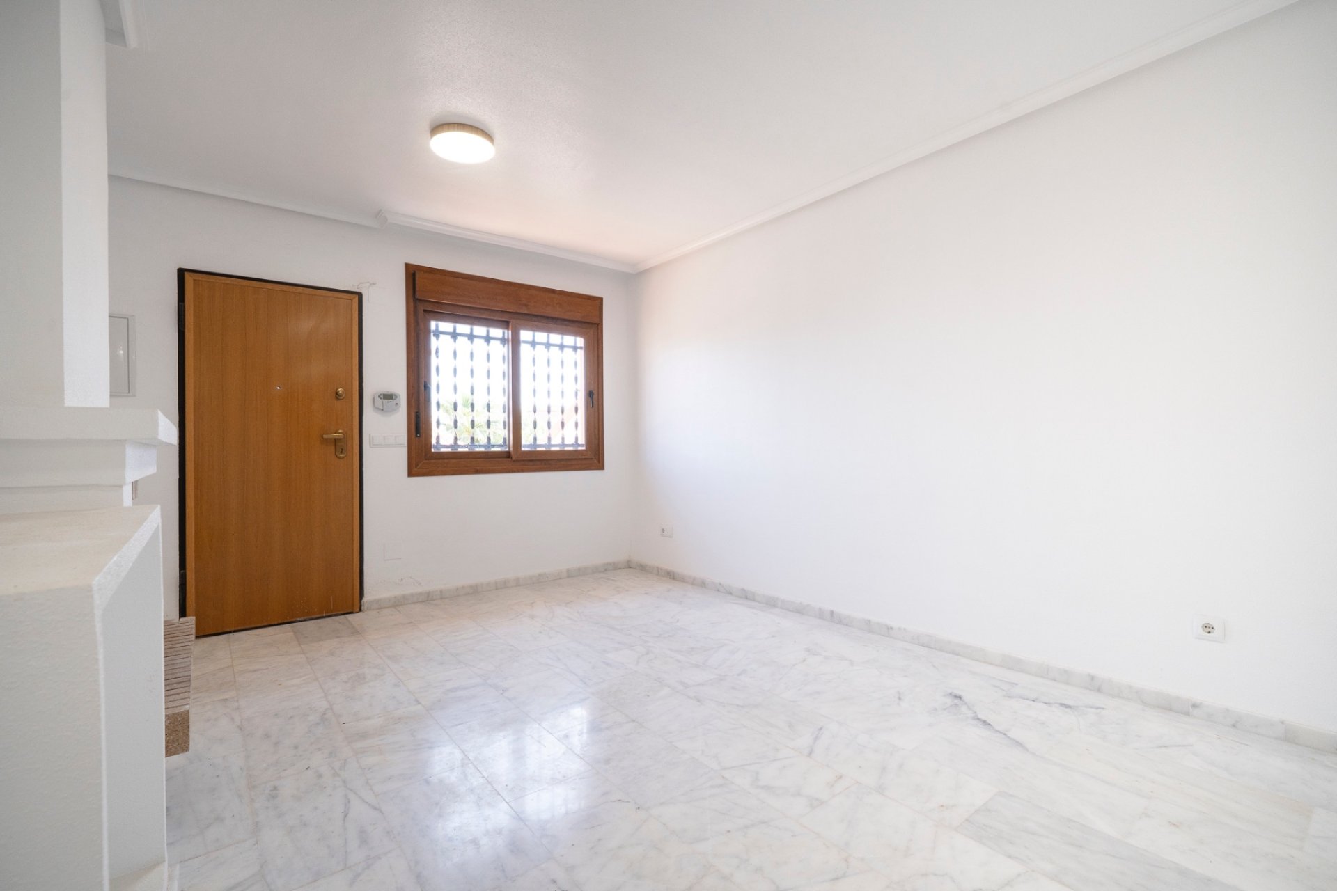 Resale - Townhouse - San Miguel de Salinas - San Miguel