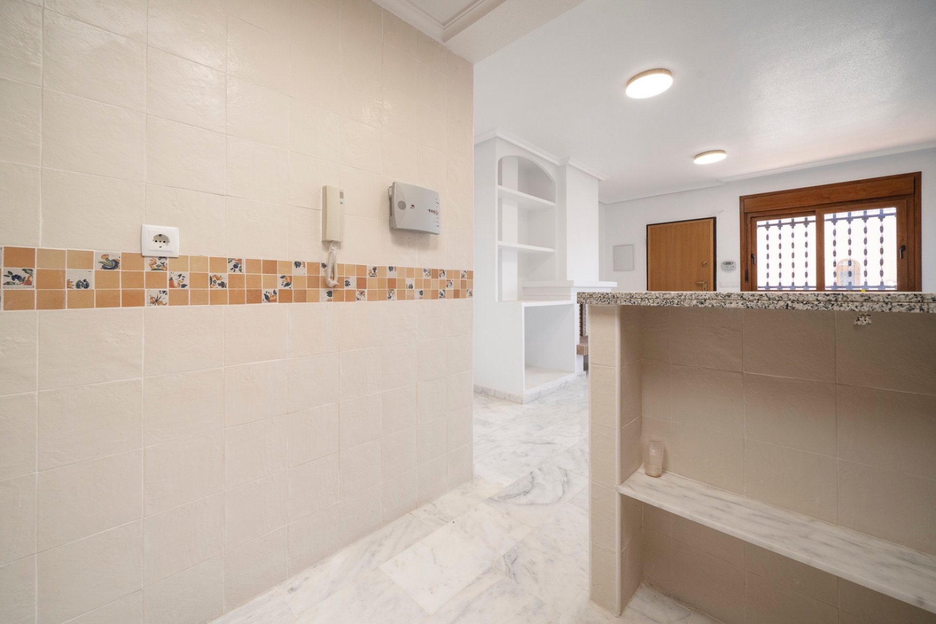 Resale - Townhouse - San Miguel de Salinas - San Miguel