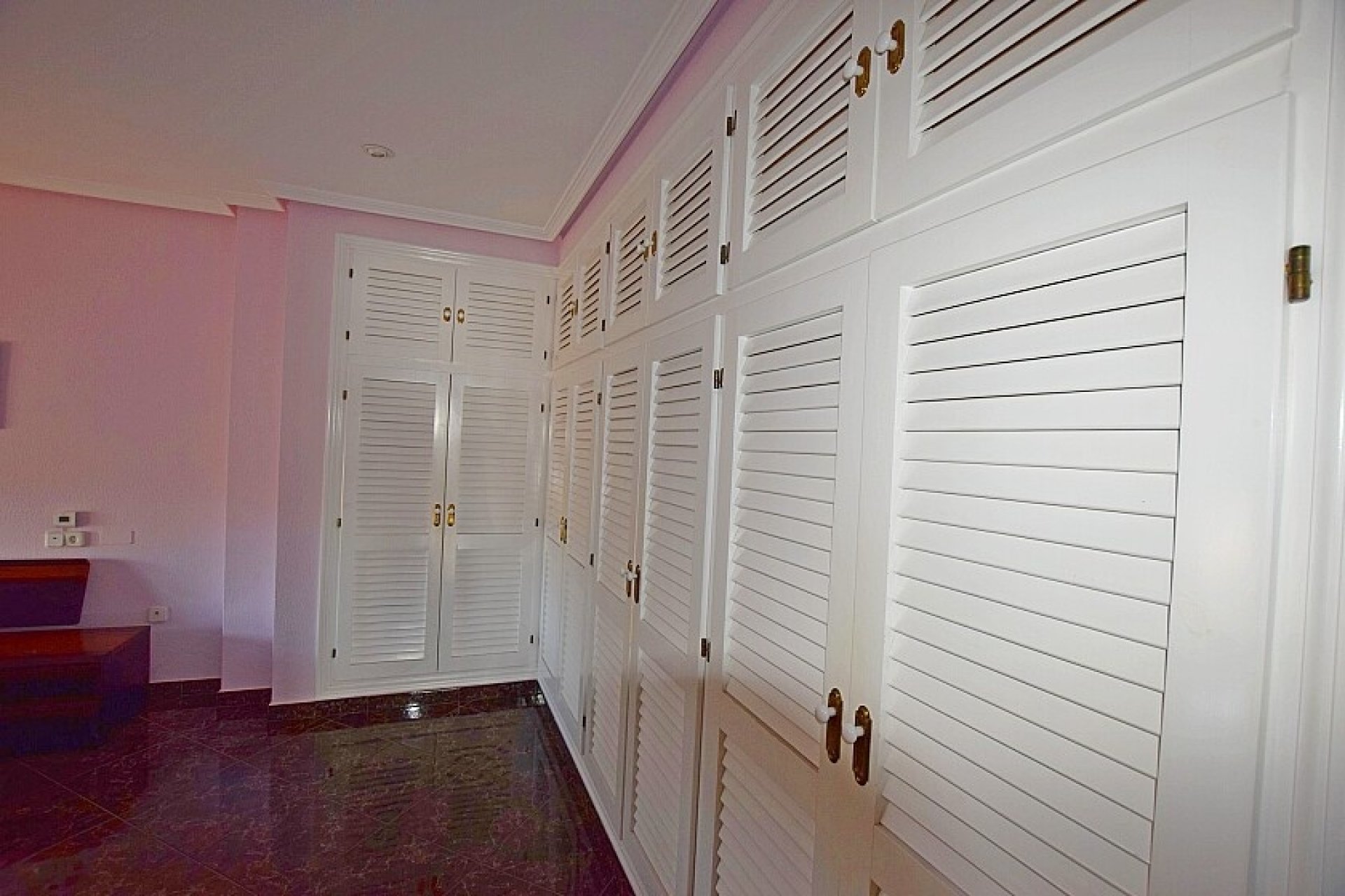 Resale - Townhouse - San Miguel de Salinas