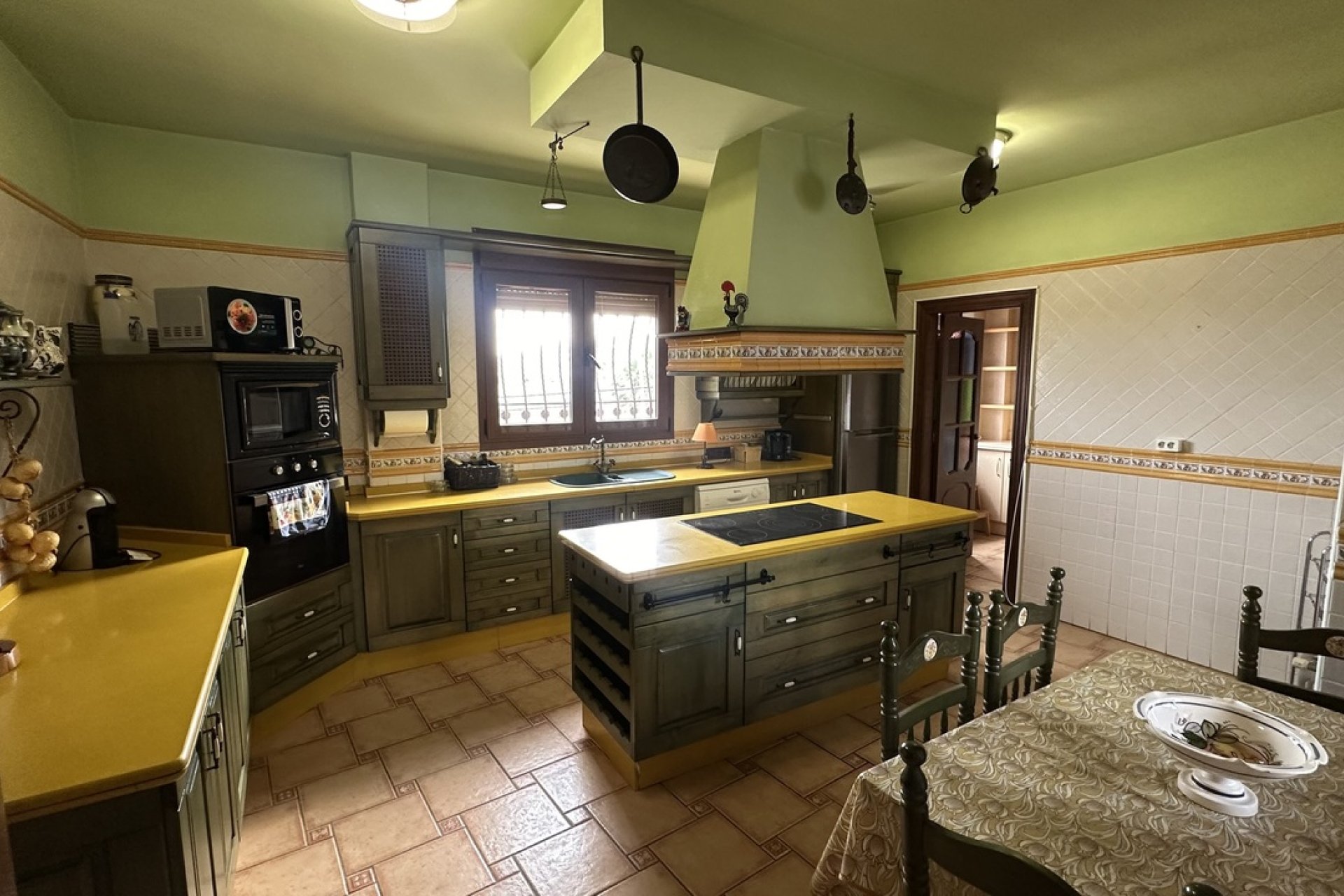 Resale - Townhouse - San Miguel de Salinas