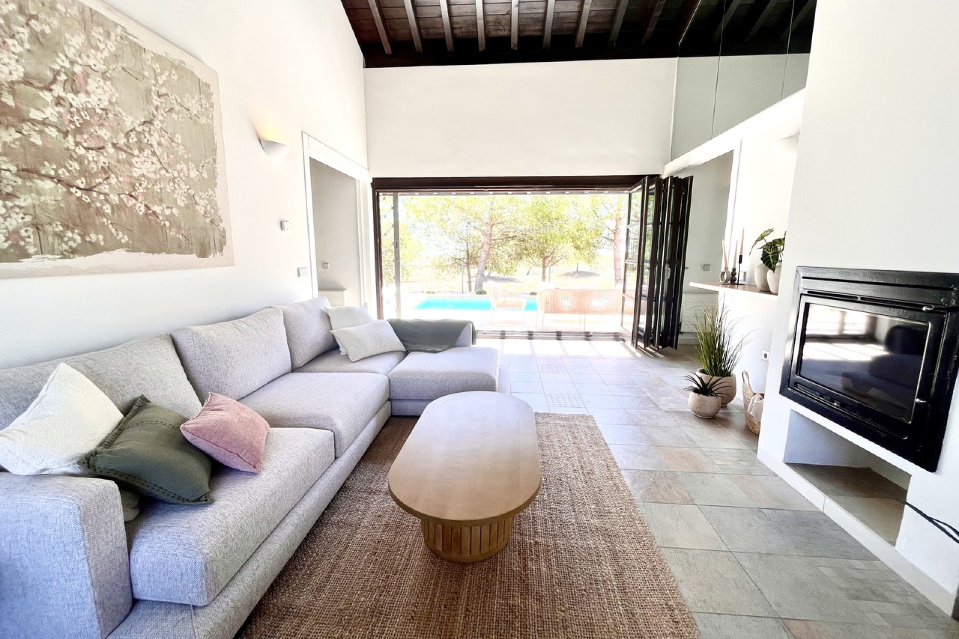 Resale - Townhouse - Sucina