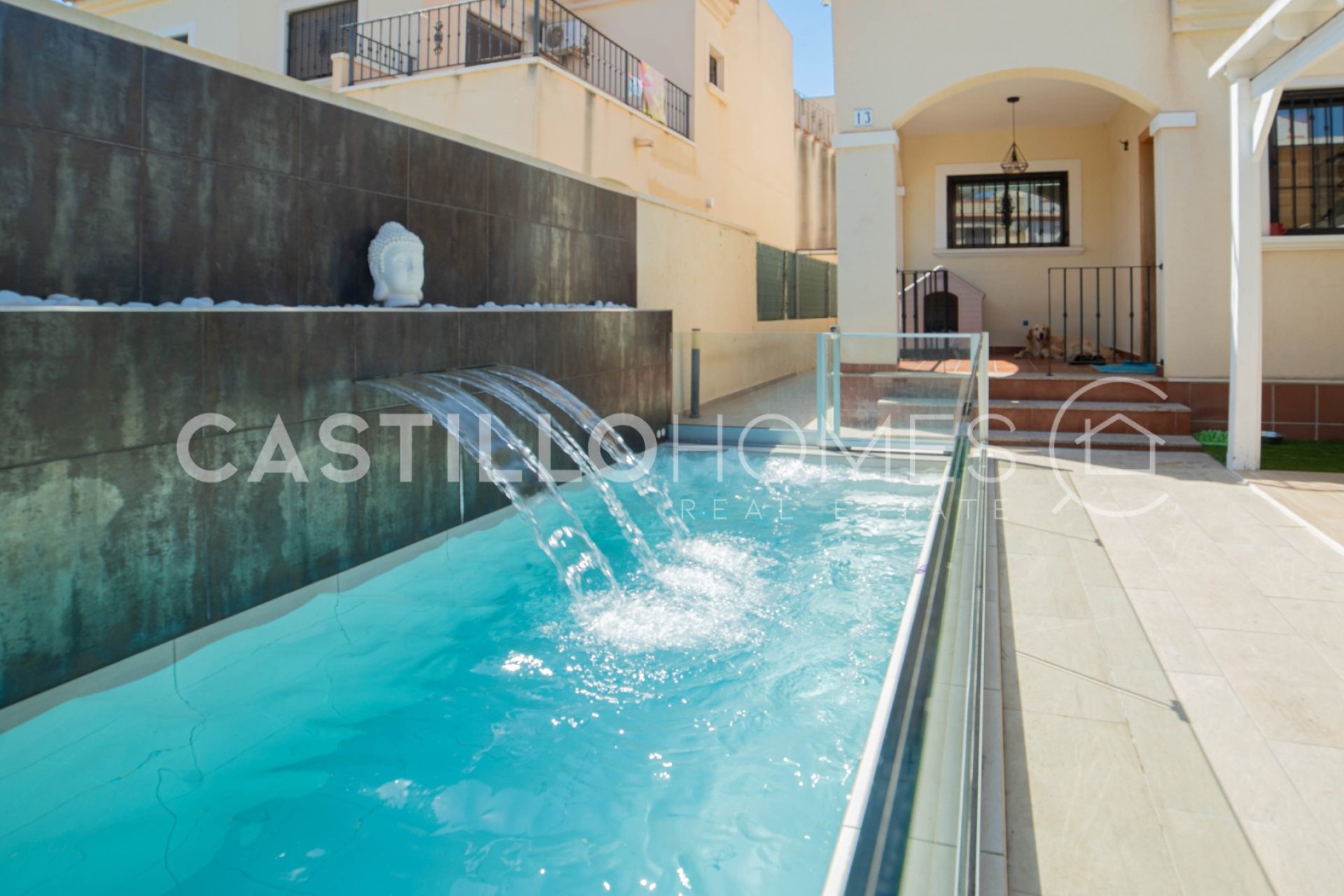 Resale - Townhouse - Torrevieja - Aguas Nuevas