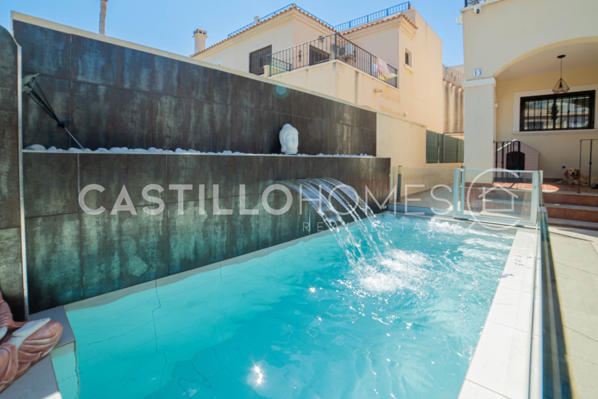 Resale - Townhouse - Torrevieja - Aguas Nuevas