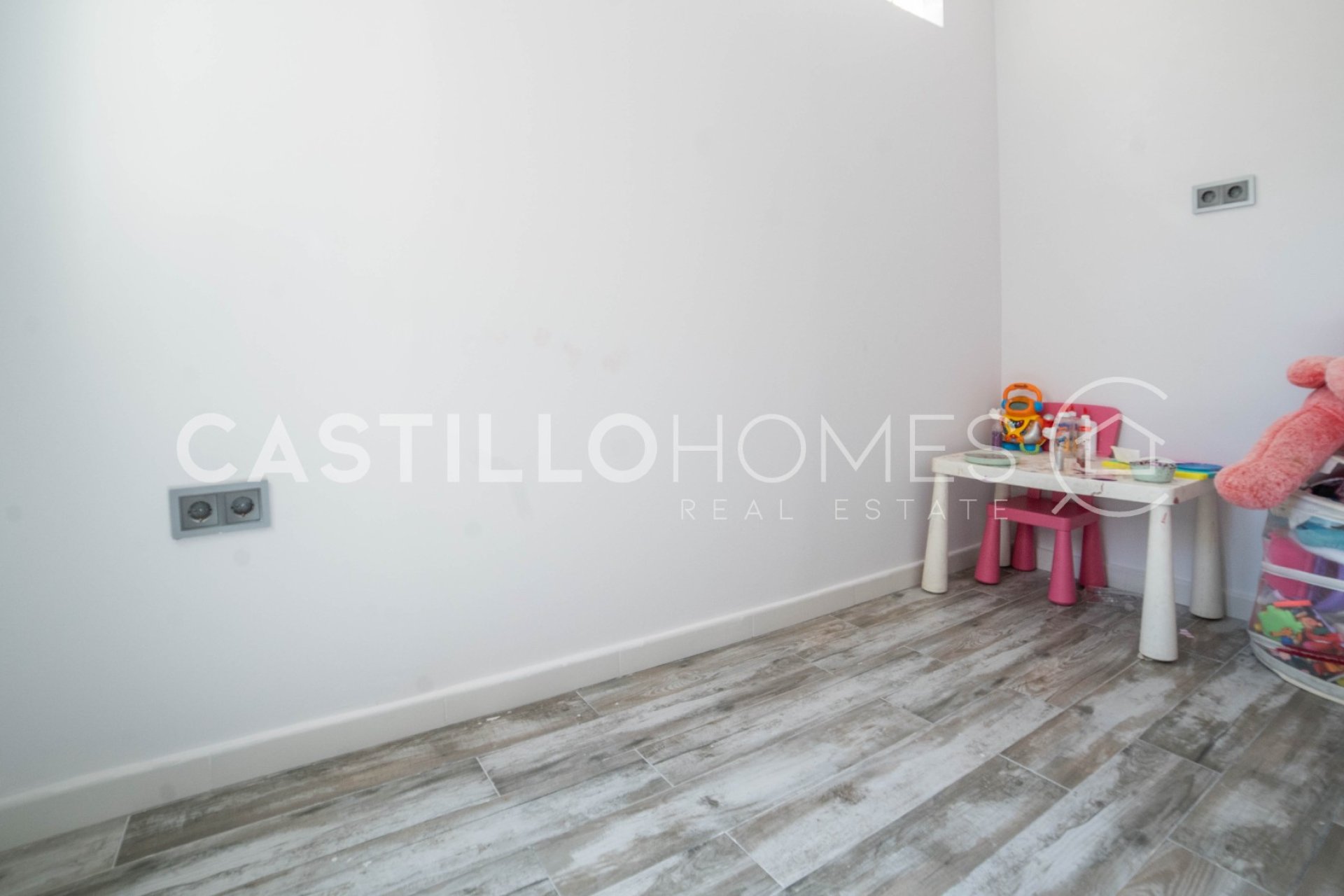 Resale - Townhouse - Torrevieja - Aguas Nuevas