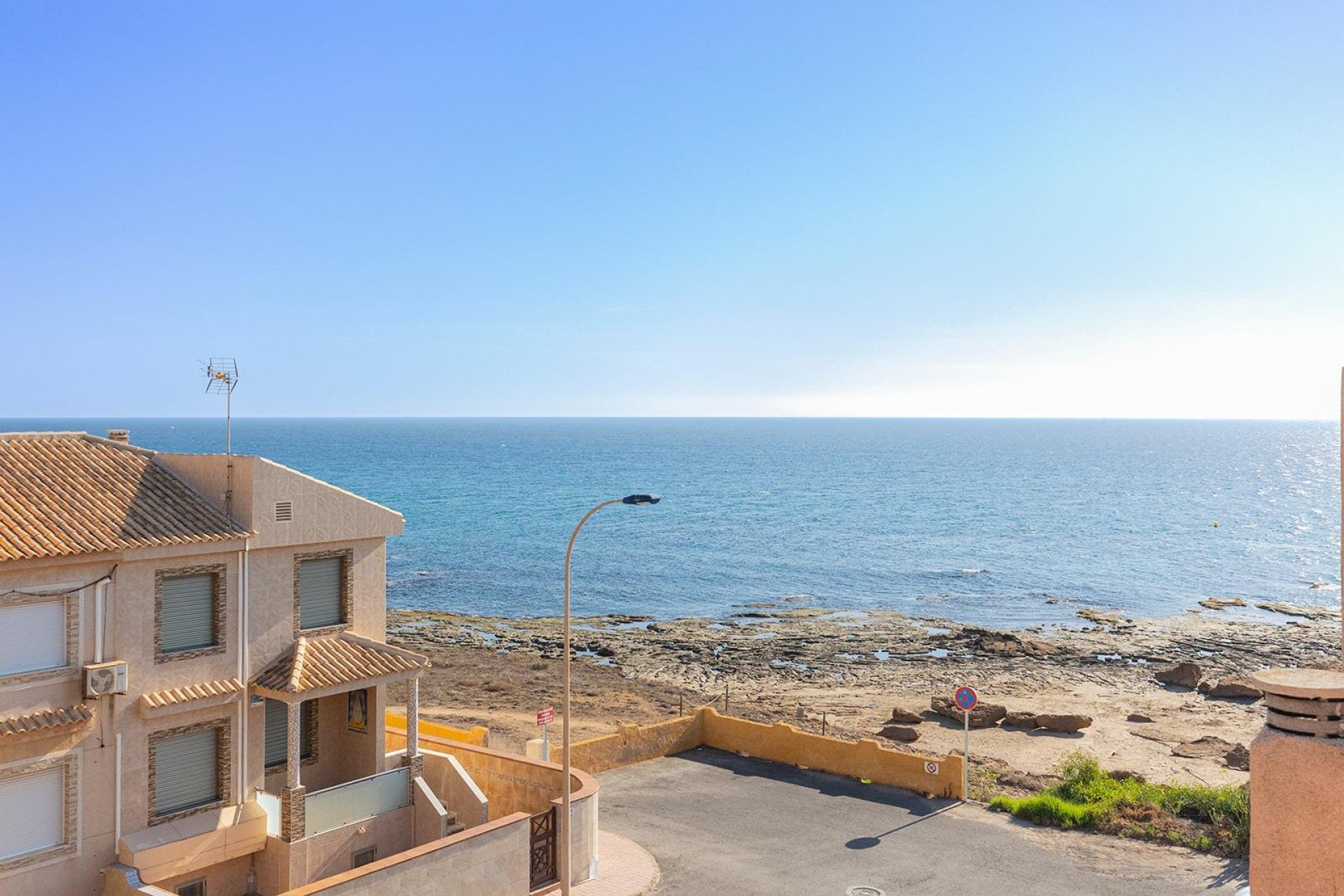 Resale - Townhouse - Torrevieja - Cala de cabo cervera