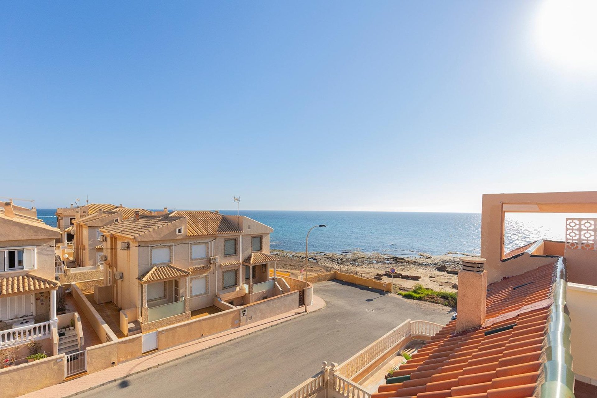 Resale - Townhouse - Torrevieja - Cala de cabo cervera