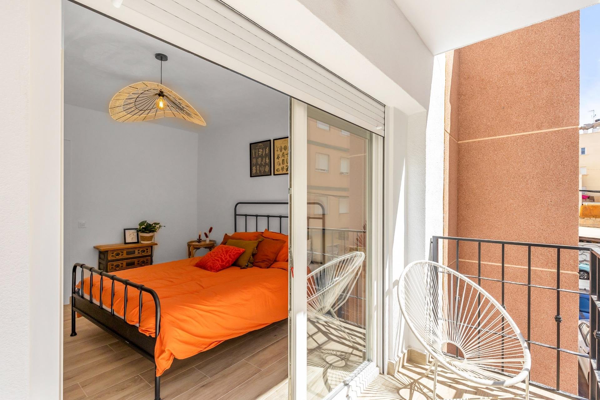 Resale - Townhouse - Torrevieja - Centro - Muelle Pesquero